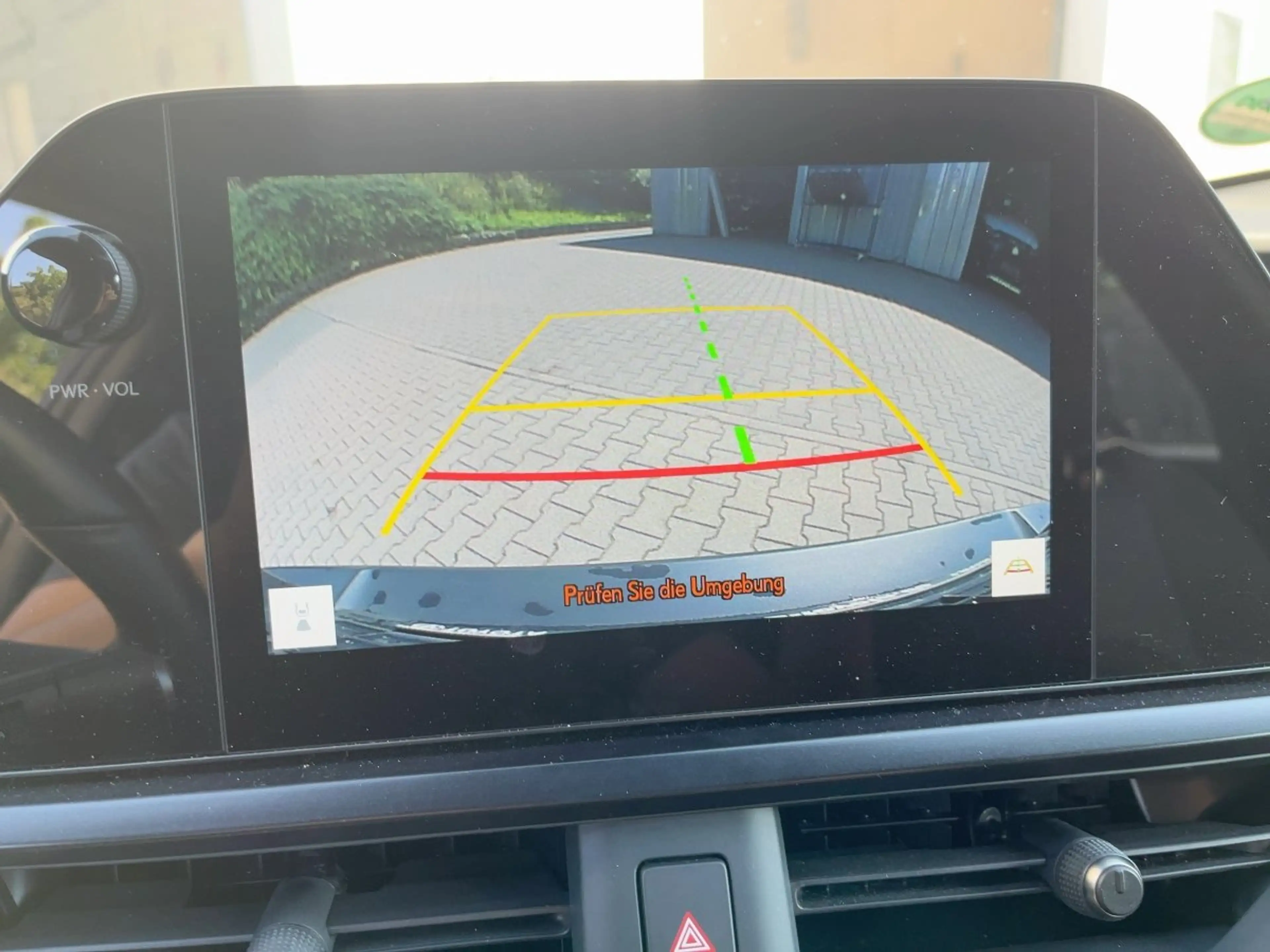 Lexus UX 250h Style Edition Navi*ACC*KAM*SHZ*DAB — photo 13