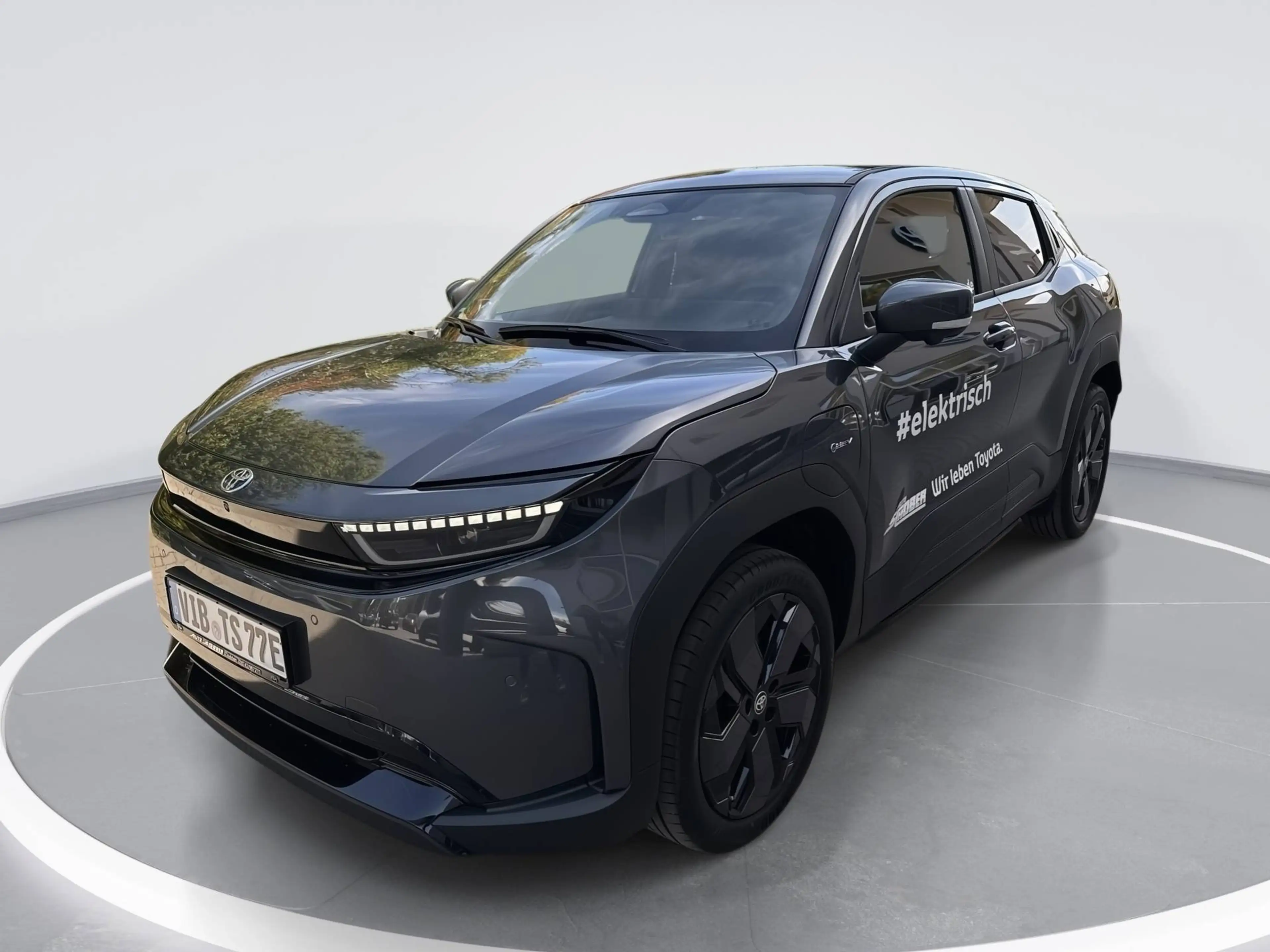 Toyota Urban Cruiser FWD Lounge/JBL/360°/Pano/LED/RSA