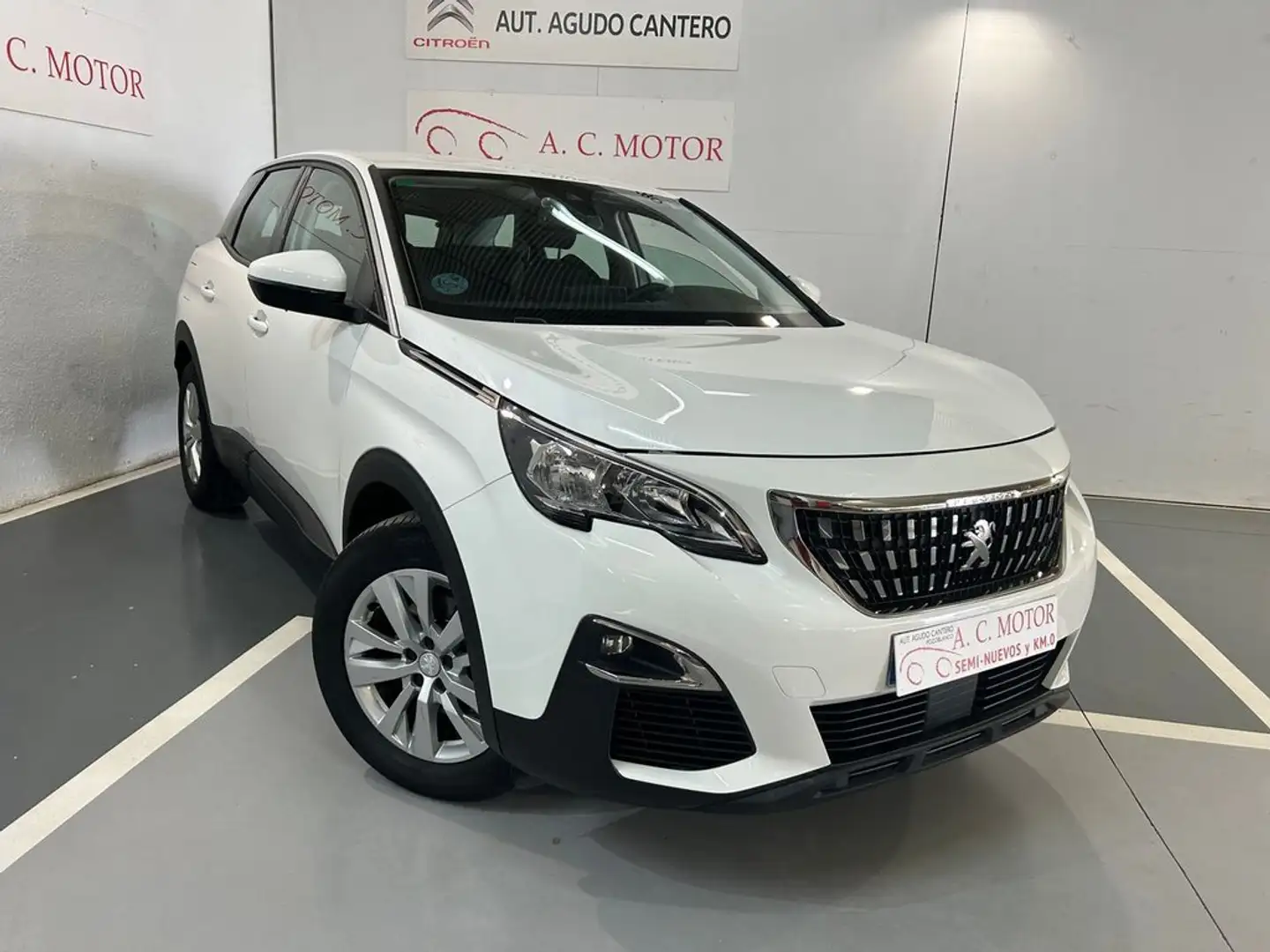 Peugeot 3008 1.5BlueHDi Active S&S 130 CV Bianco - 1