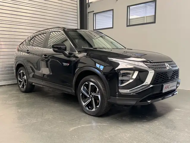 Mitsubishi Eclipse Cross Hybrid 4WD/CarPlay/Navi/KeyLess