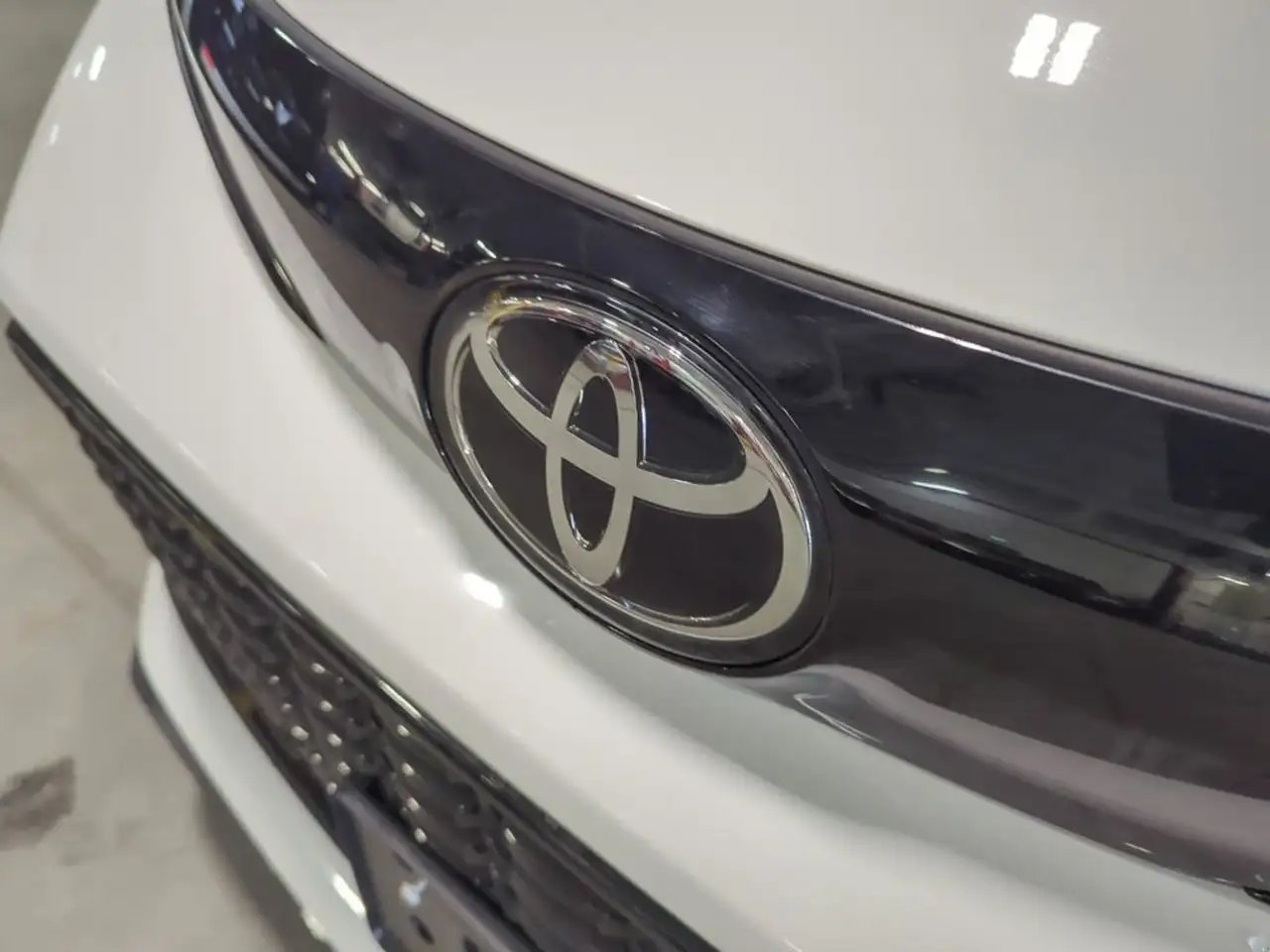 Toyota Sienna снимка Toyota Sienna