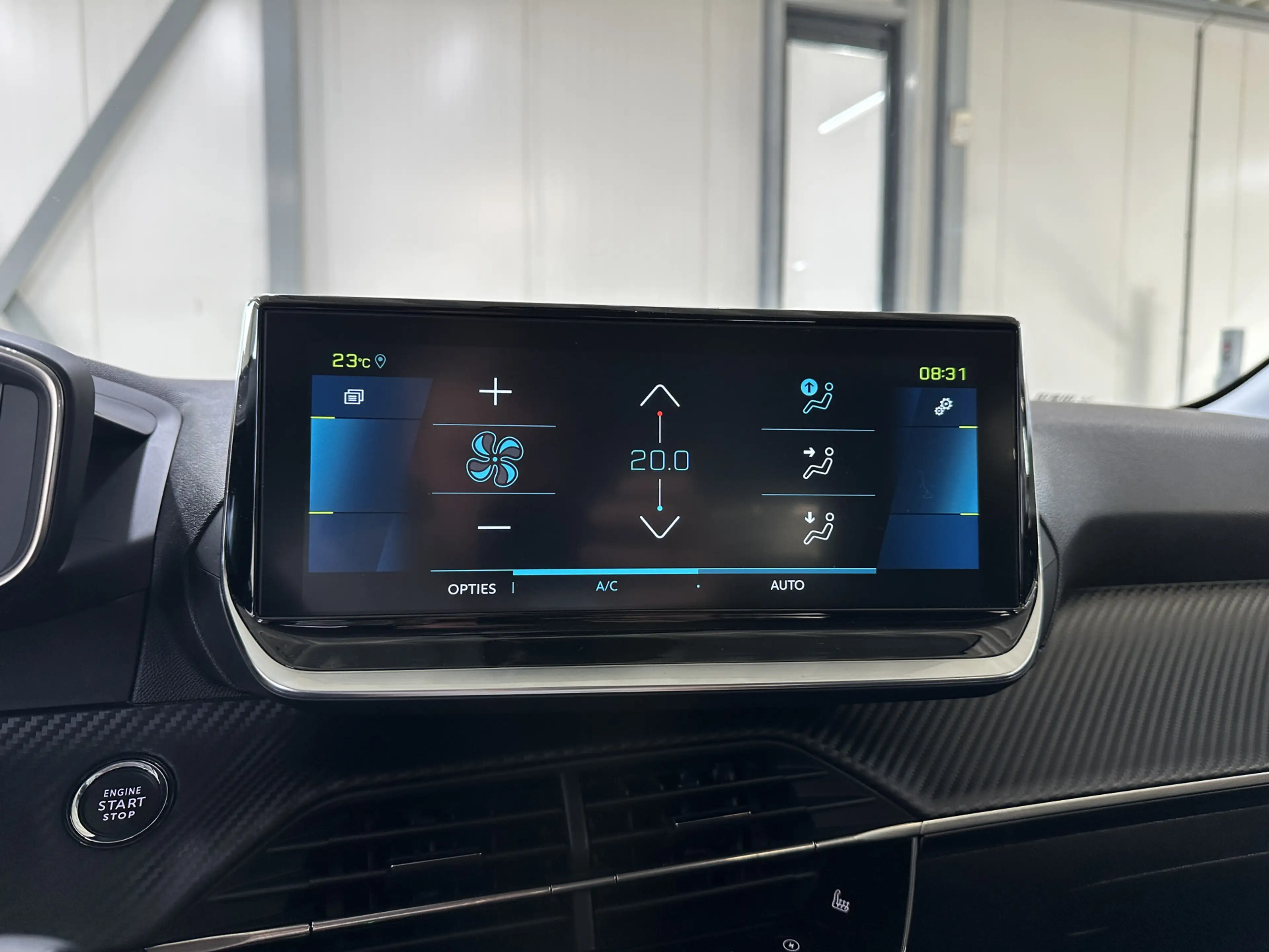 Peugeot e-208 EV Allure Pack 50 kWh | Stoelverwarming | Navi | C — photo 15