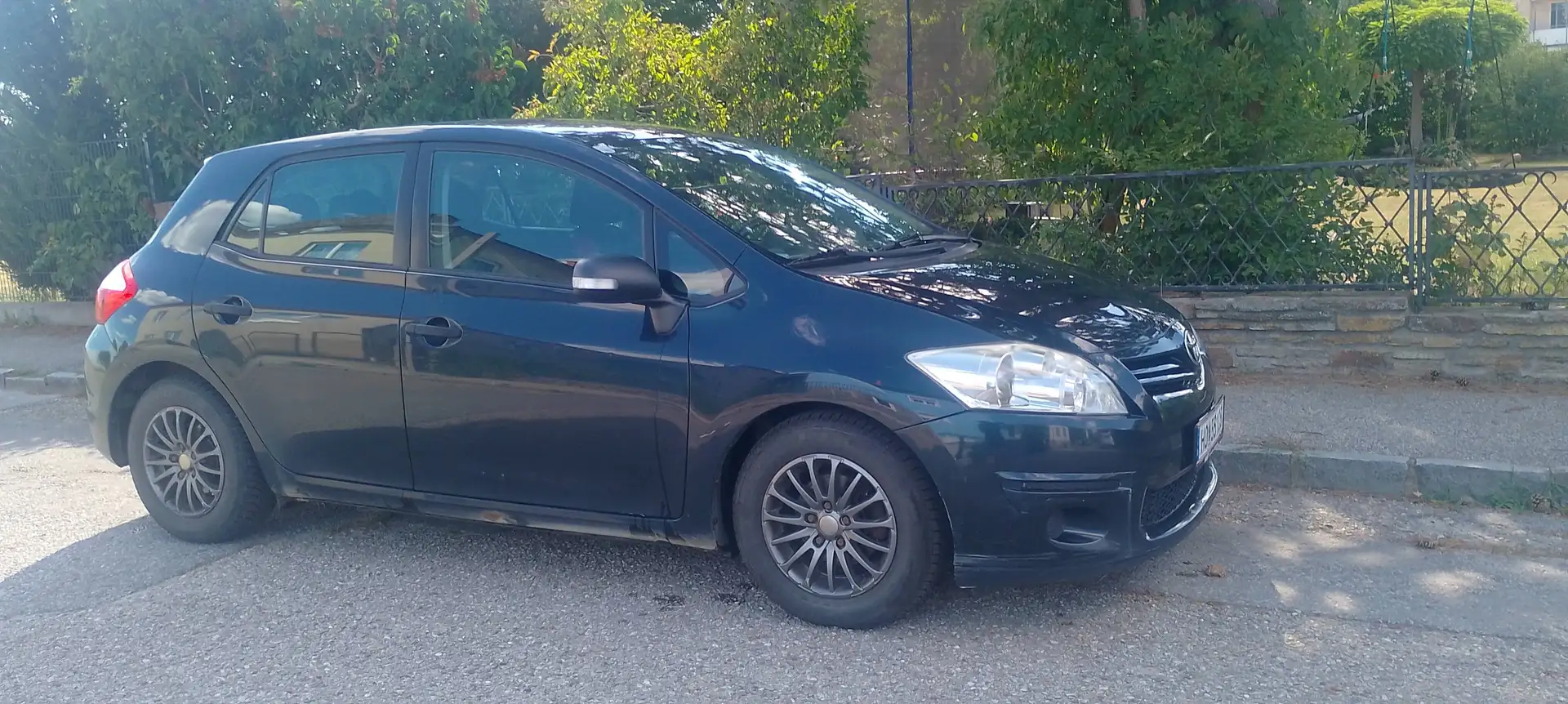 Toyota Auris Partikel Ventil defekt Schwarz - 1