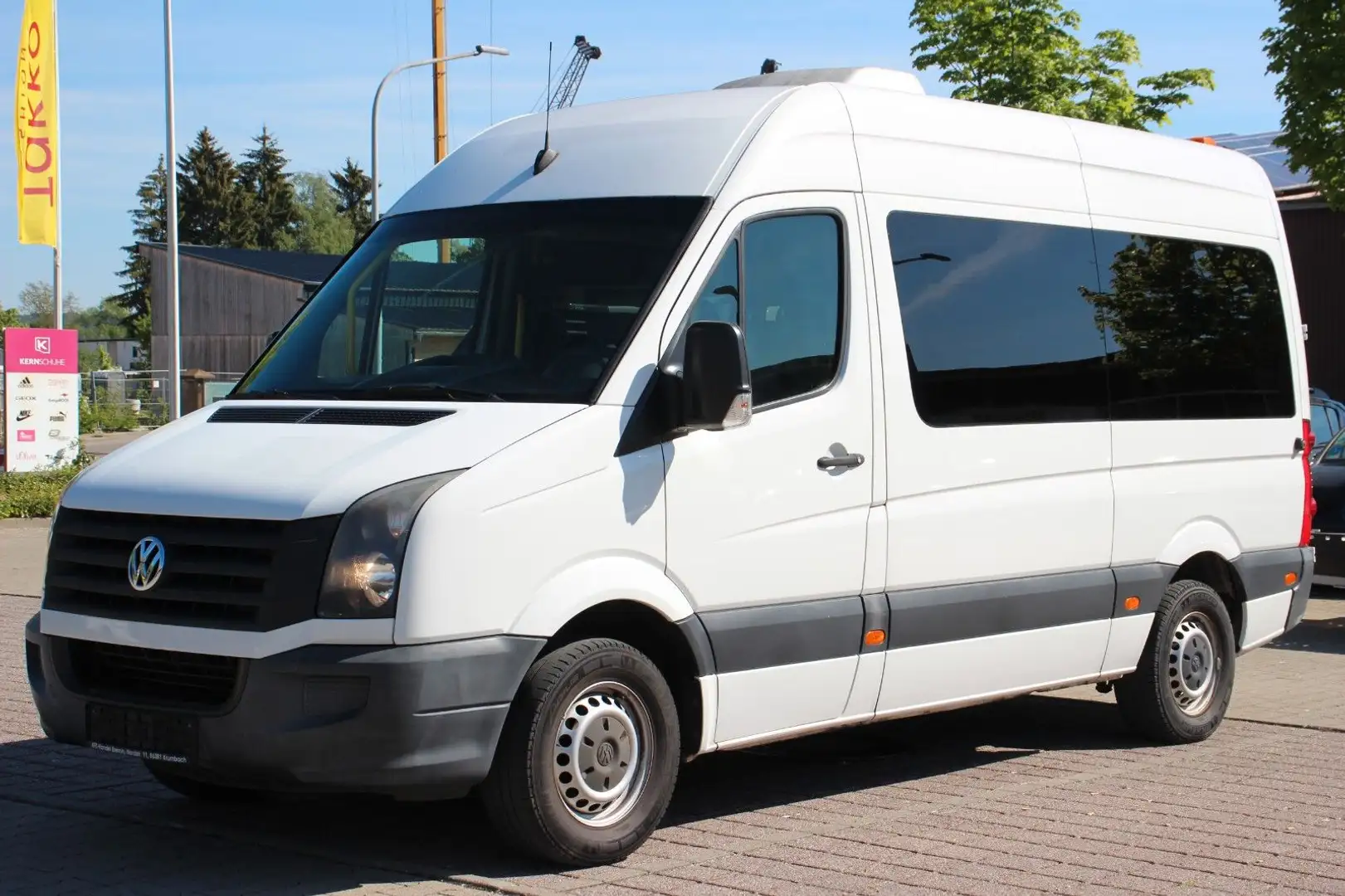 Volkswagen Crafter 2.0TDI # 9-Sitzer # Rollstuhlrampe # TÜV Blanc - 1