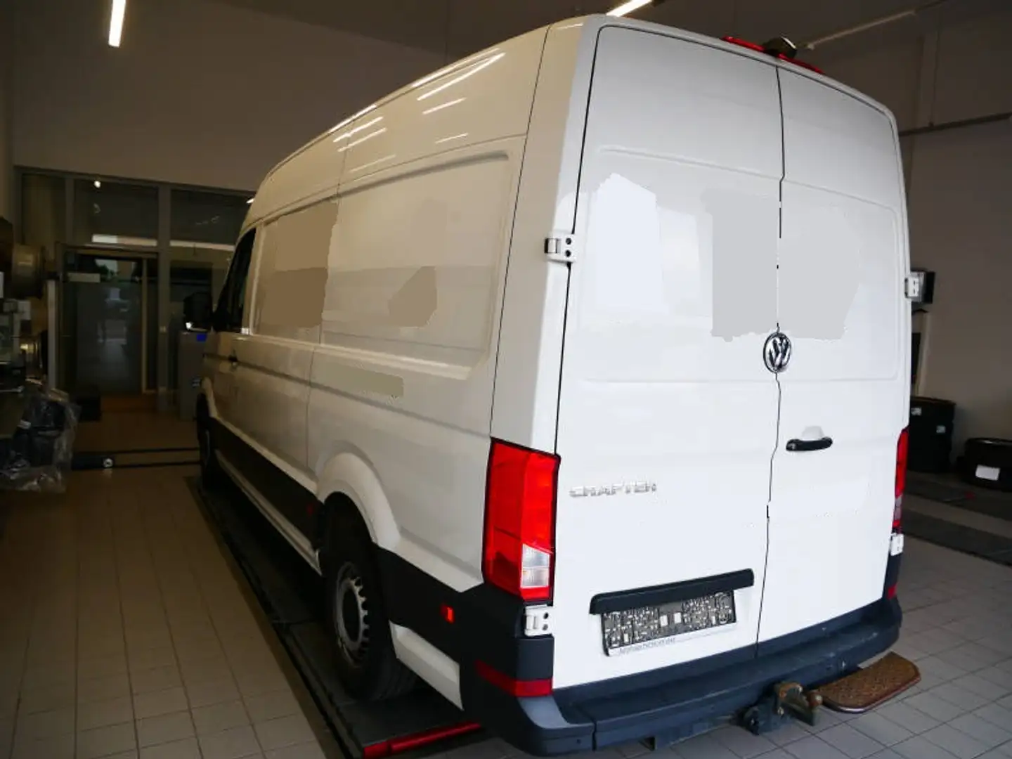 Volkswagen Crafter 35 Kasten 2.0 TDI Automatik MR LED KLIMA AHK Weiß - 2