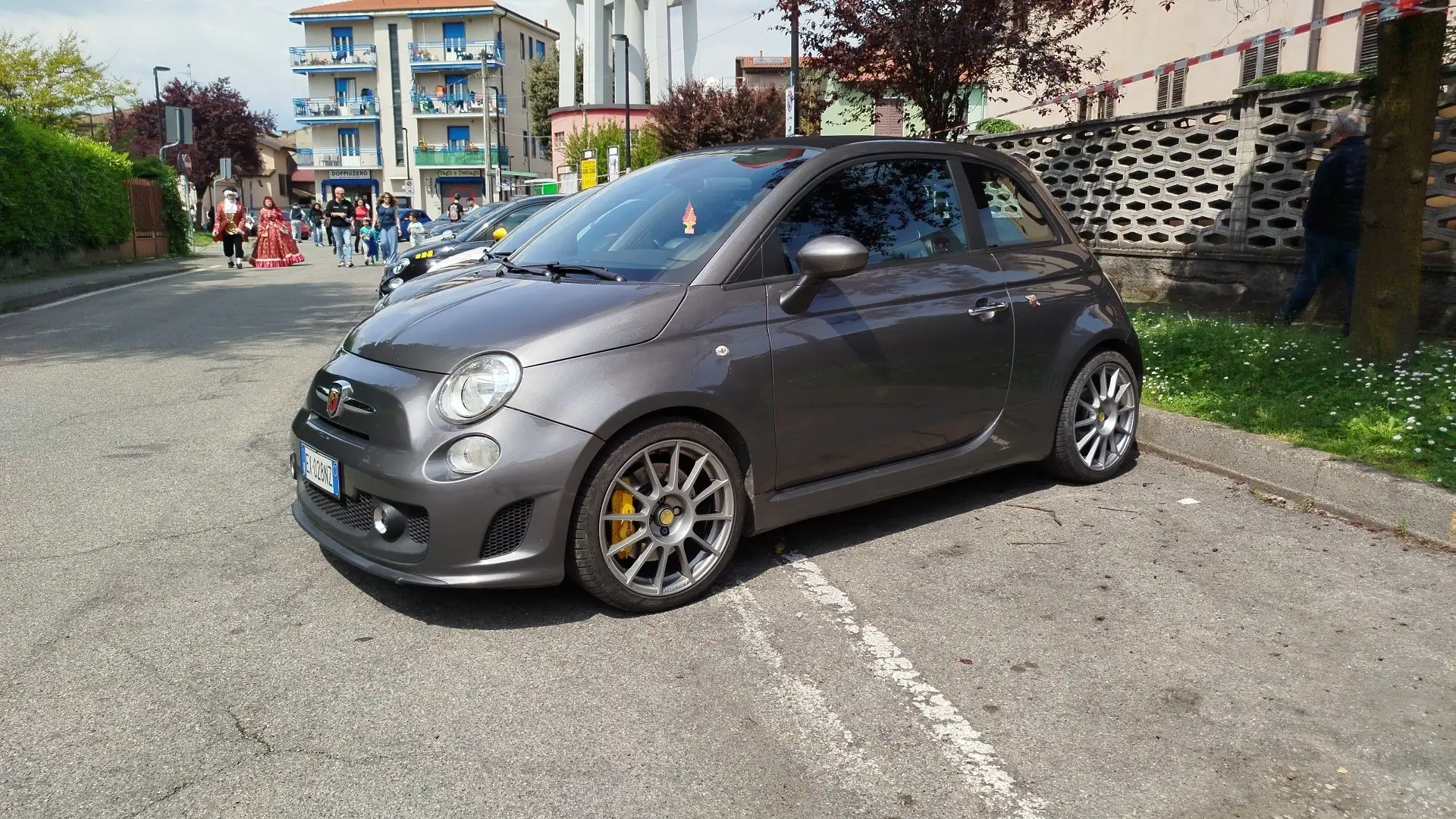 Abarth 500C 1.4 16v t. t-jet (Custom) 140cv mta E6 - 2
