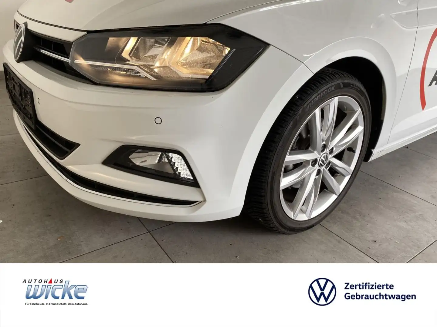 Volkswagen Polo 1.0 TSI DSG Highline NAVI KLIMA LED TELEFON P Wit - 1