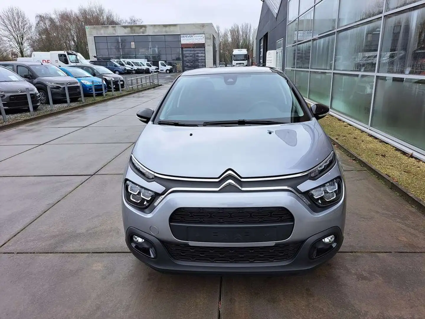 Citroen C3 1.2 PureTech 110 Max S\u0026S Zilver - 2