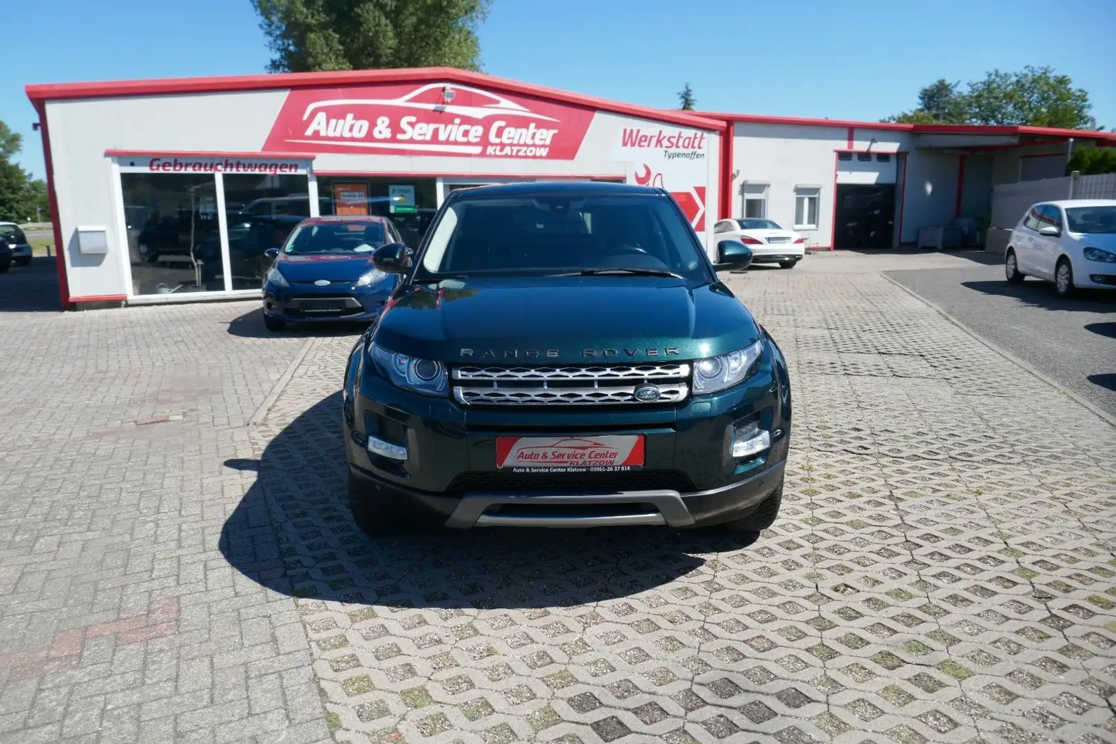Land Rover Range Rover Evoque Prestige 2.2 D 4x4 AUTOMATIK Grün - 2