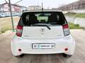 Toyota iQ 1.0 CVT Lounge POCHI CHILOMETRI AUTOMATICA OK NEOP Weiß - thumbnail 5
