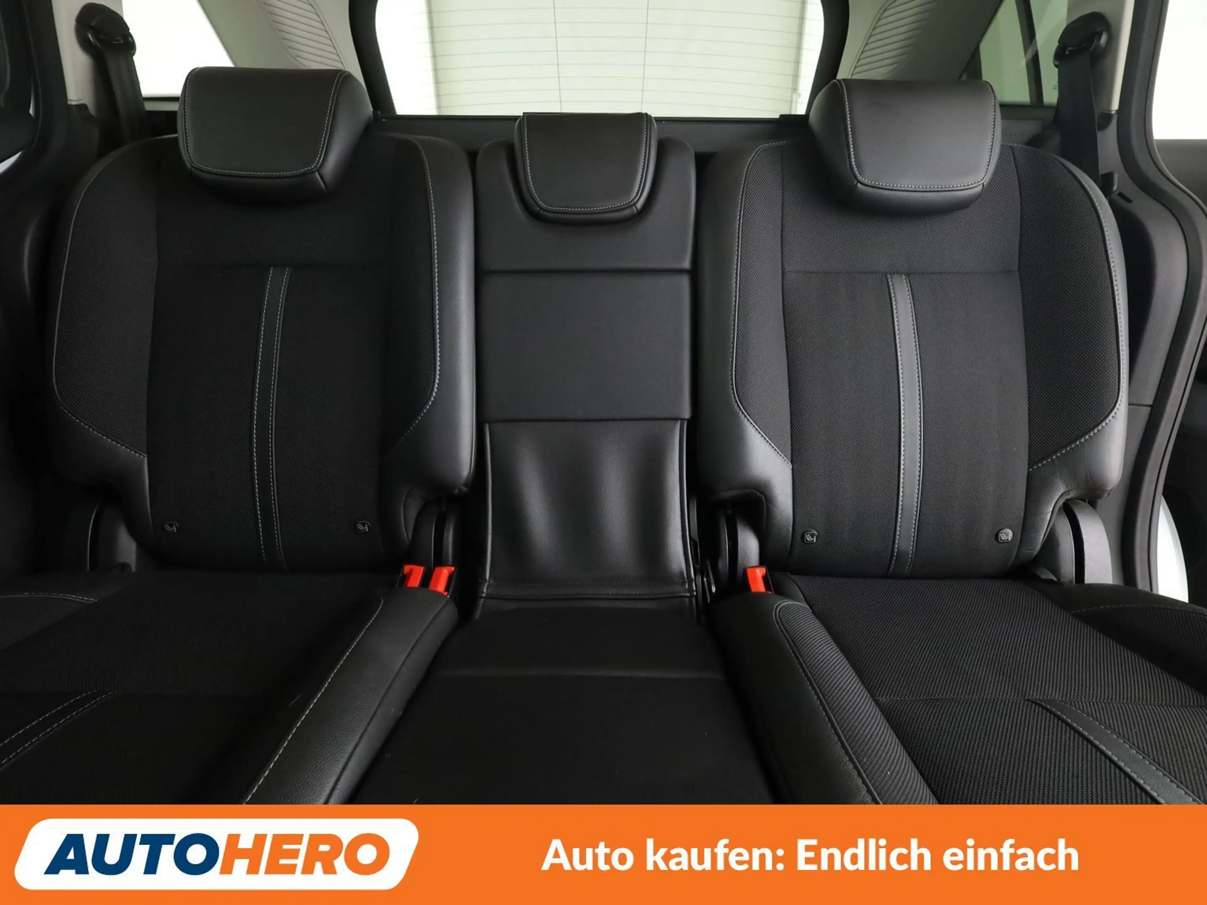 Ford Grand C-Max 1.5 EcoBoost Titanium Aut.*NAVI*CAM*PDC*SHZ*KLIMA* — photo 15