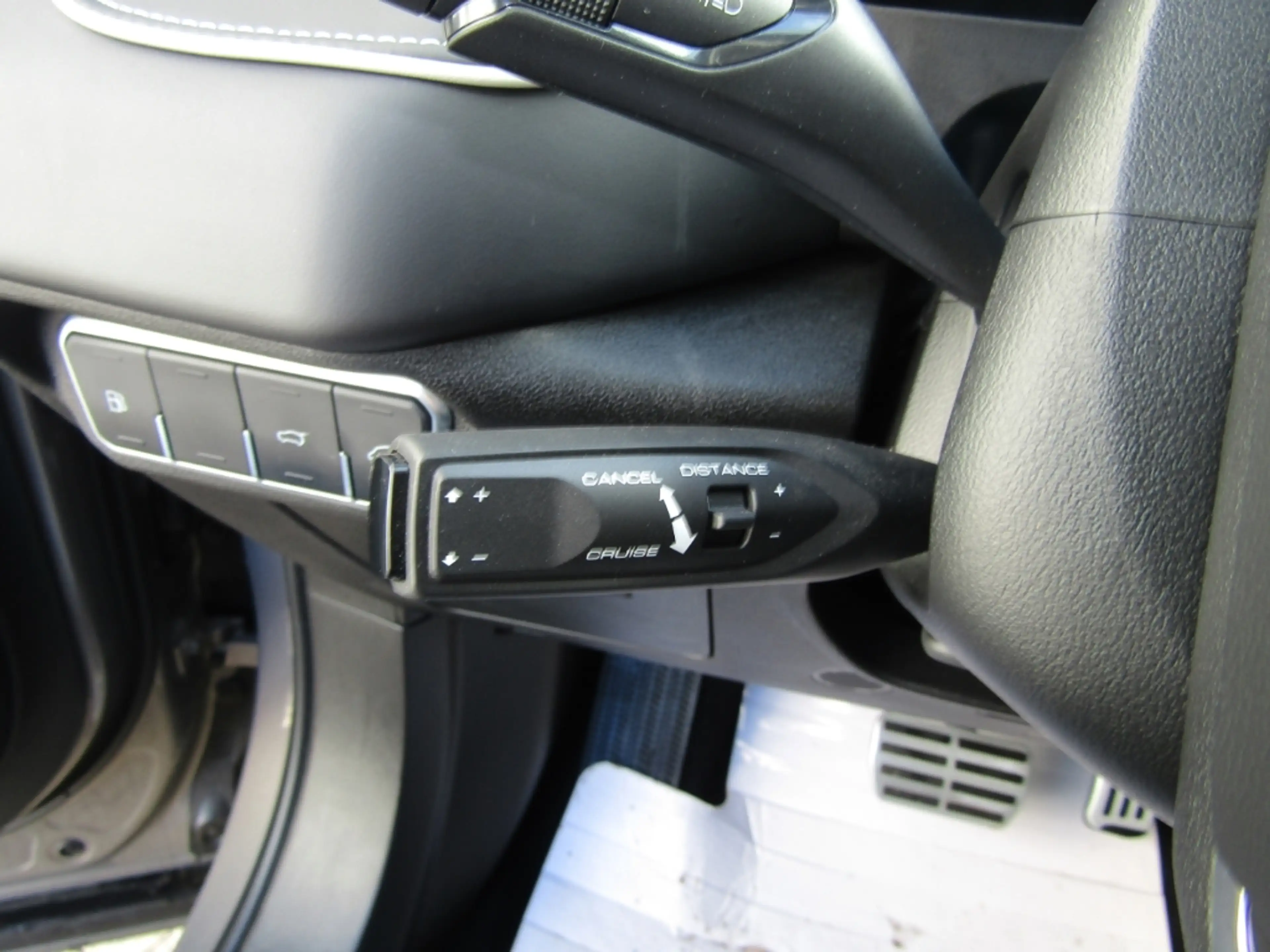 GWM WEY 05 2.0 PHEV 350 kW AWD Premium — photo 13
