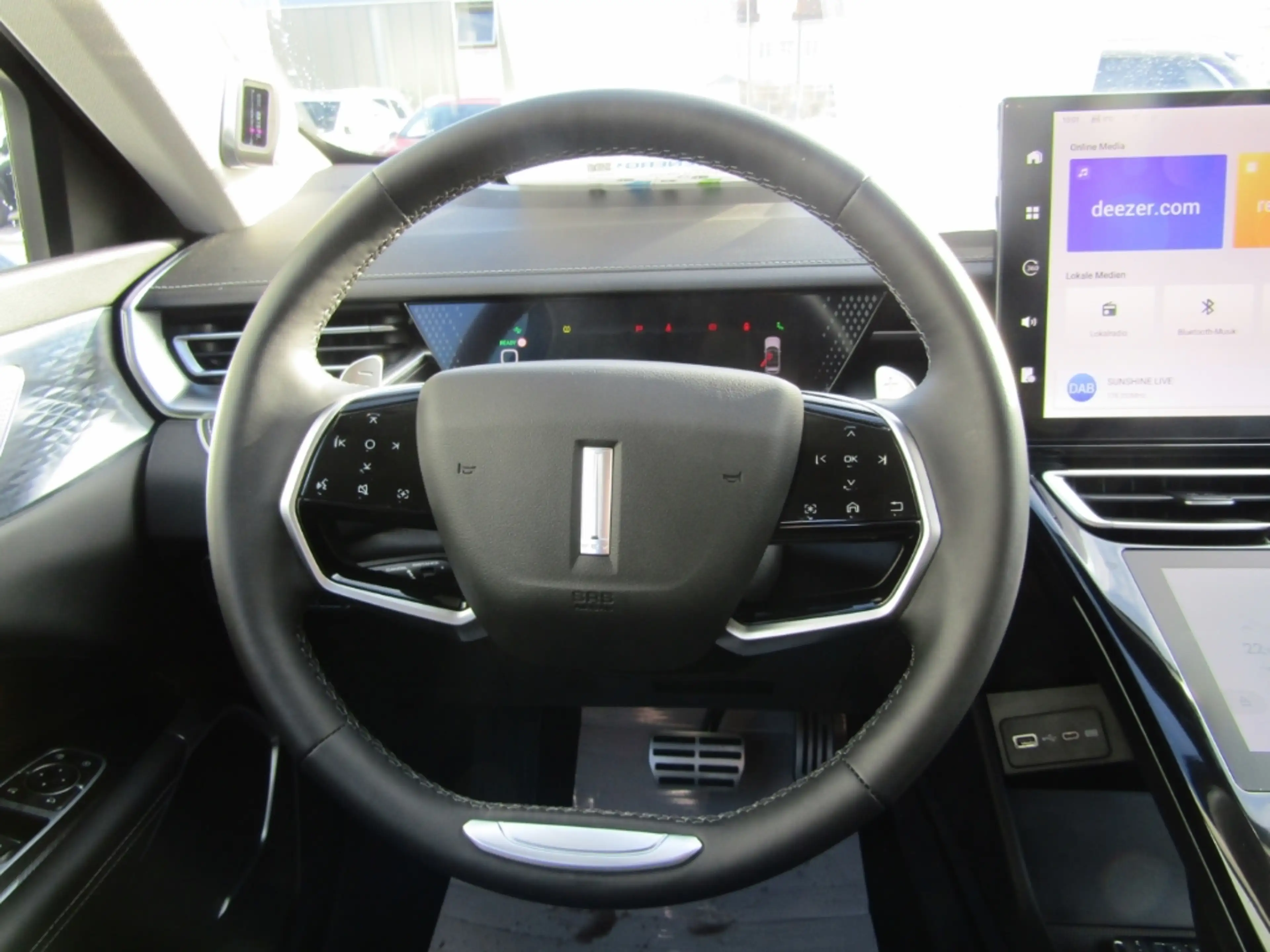 GWM WEY 05 2.0 PHEV 350 kW AWD Premium — photo 12
