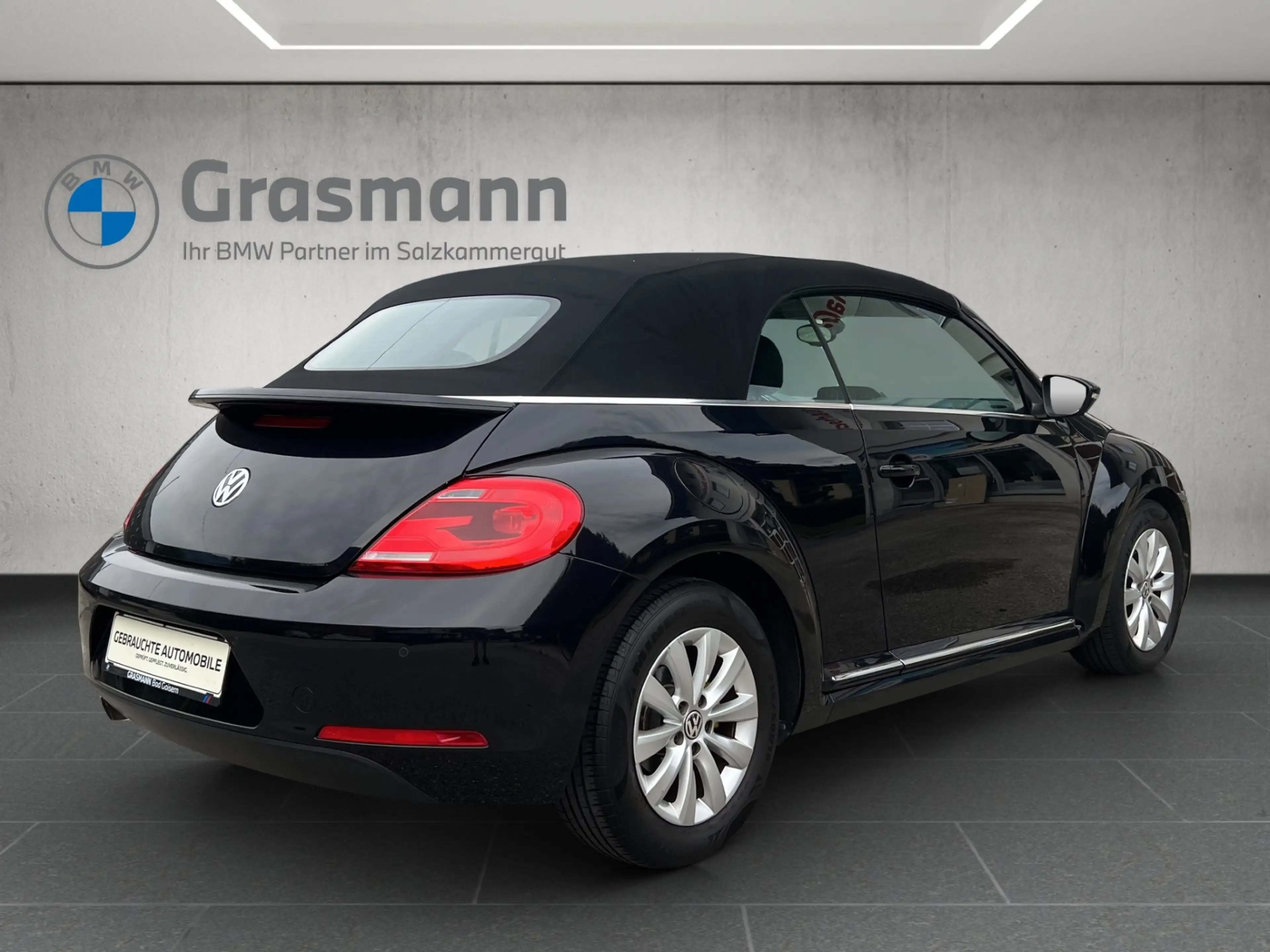 Volkswagen Beetle 1,6 TDI BMT Design — photo 5