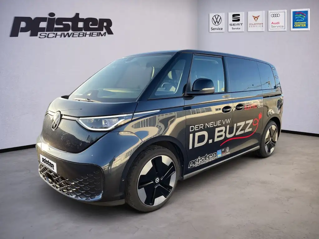 Bus PRO+AHK+elektr.Heckklappe+ACC