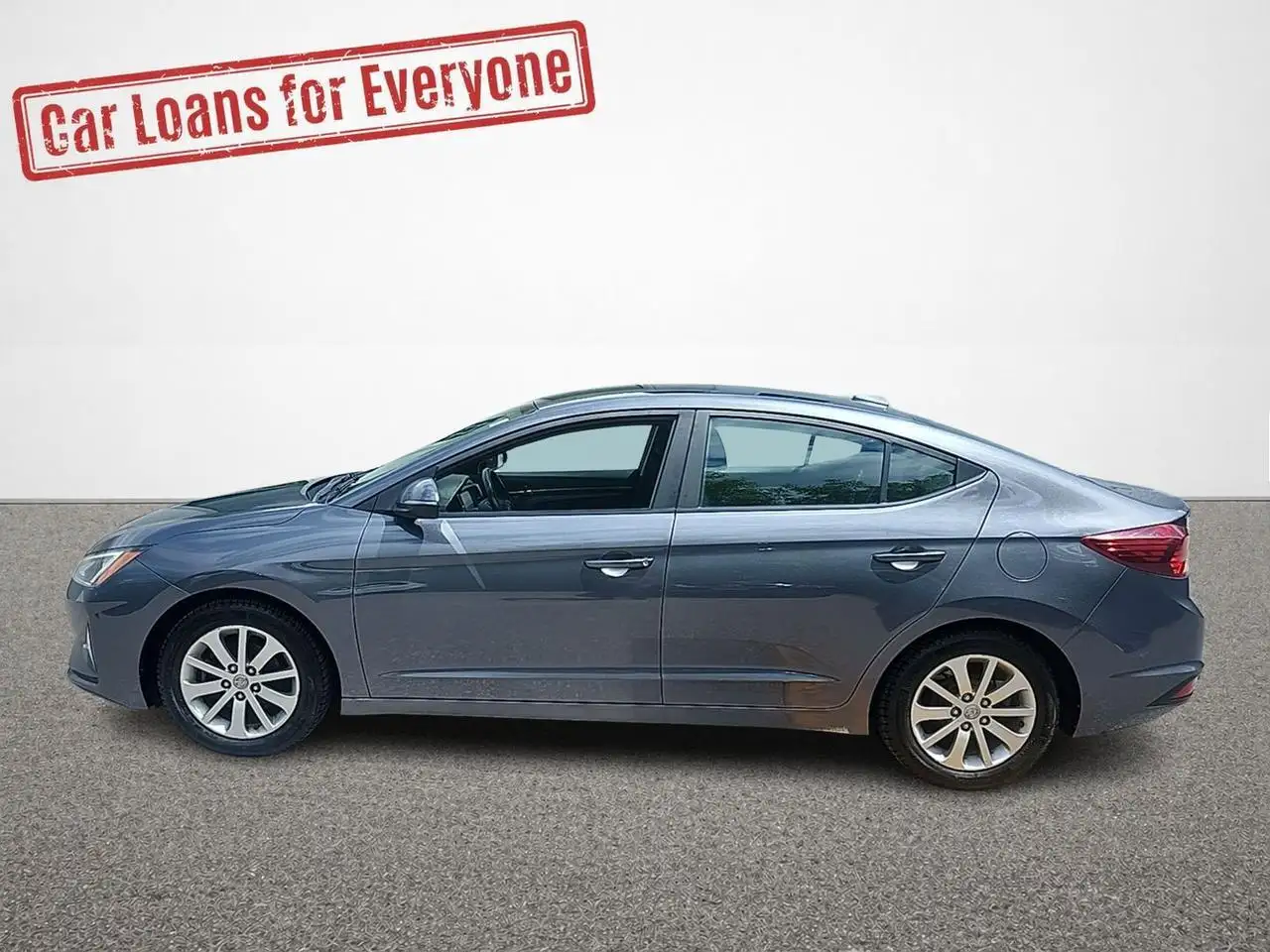 Hyundai ELANTRA photo Hyundai ELANTRA