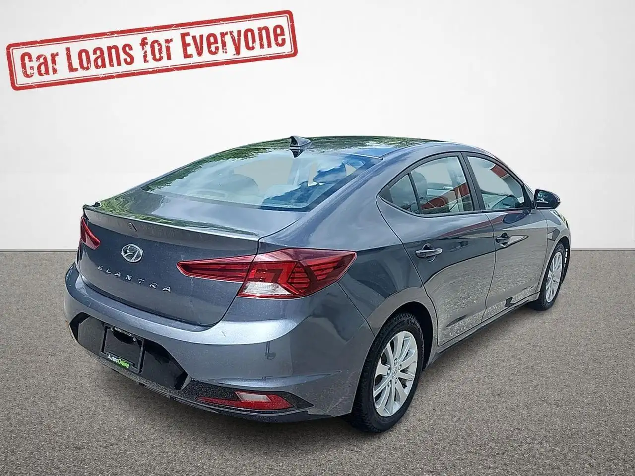 Hyundai ELANTRA photo Hyundai ELANTRA