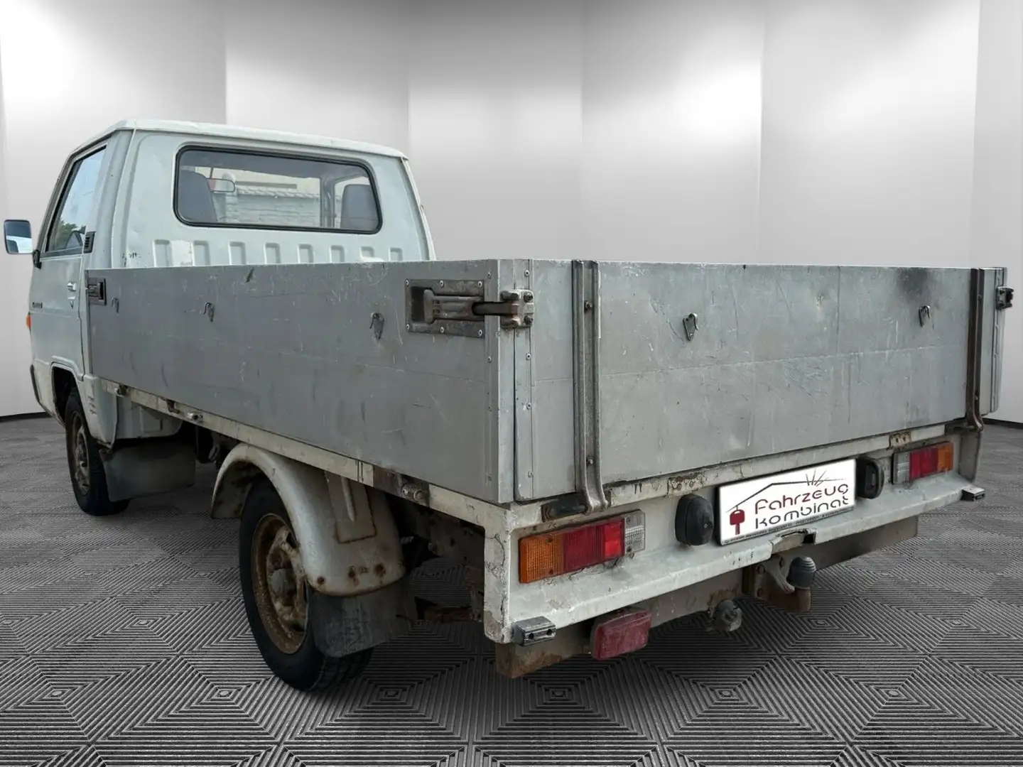 Mitsubishi L300 *Pritsche*Rarität*1.HAND*DIESEL*SEHR SELTEN* Weiß - 2