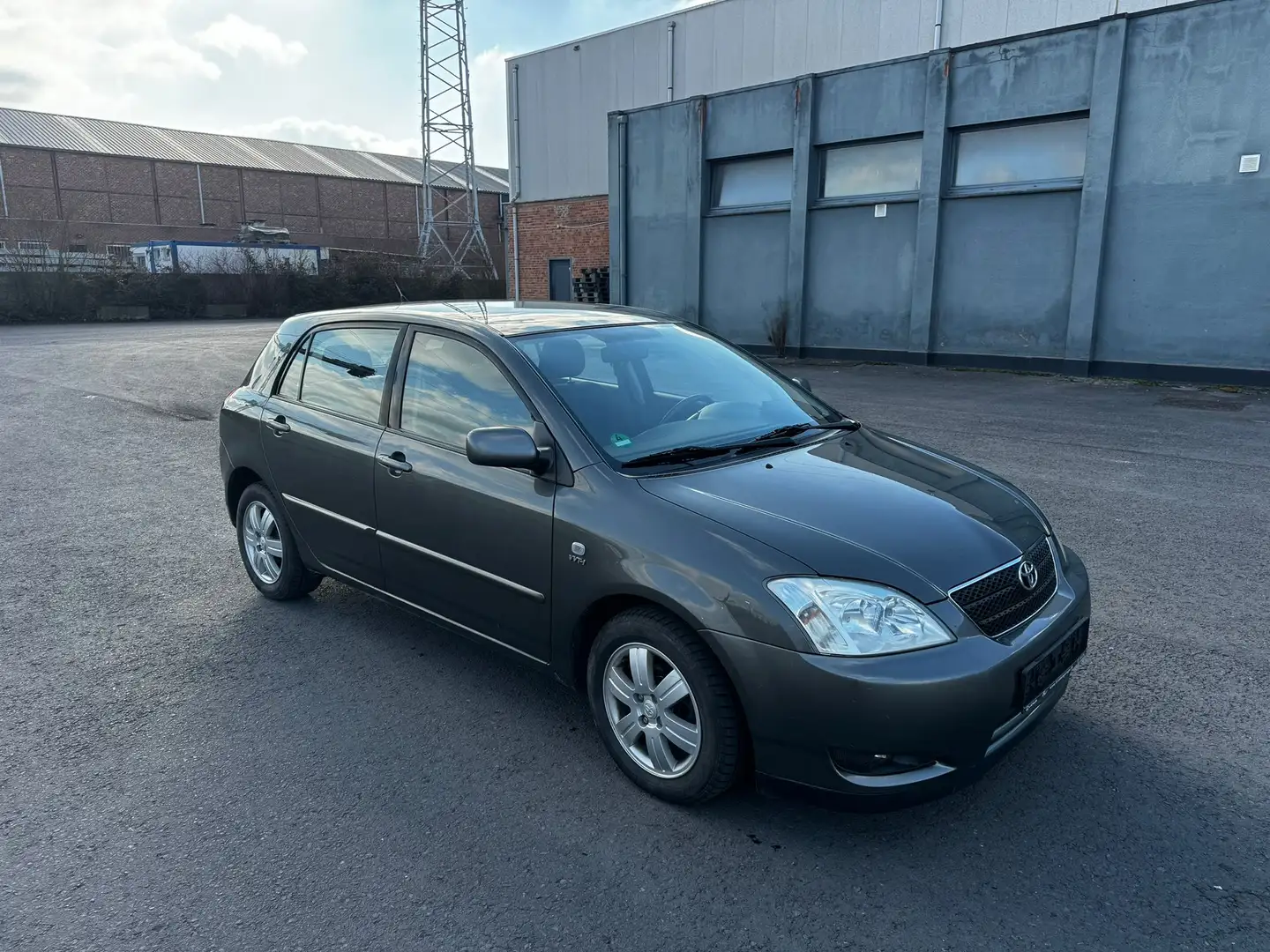 Toyota Corolla 1.6i VVT-i AIRCO DIGITAL JANTE ALUMINIUM Sol Grau - 2