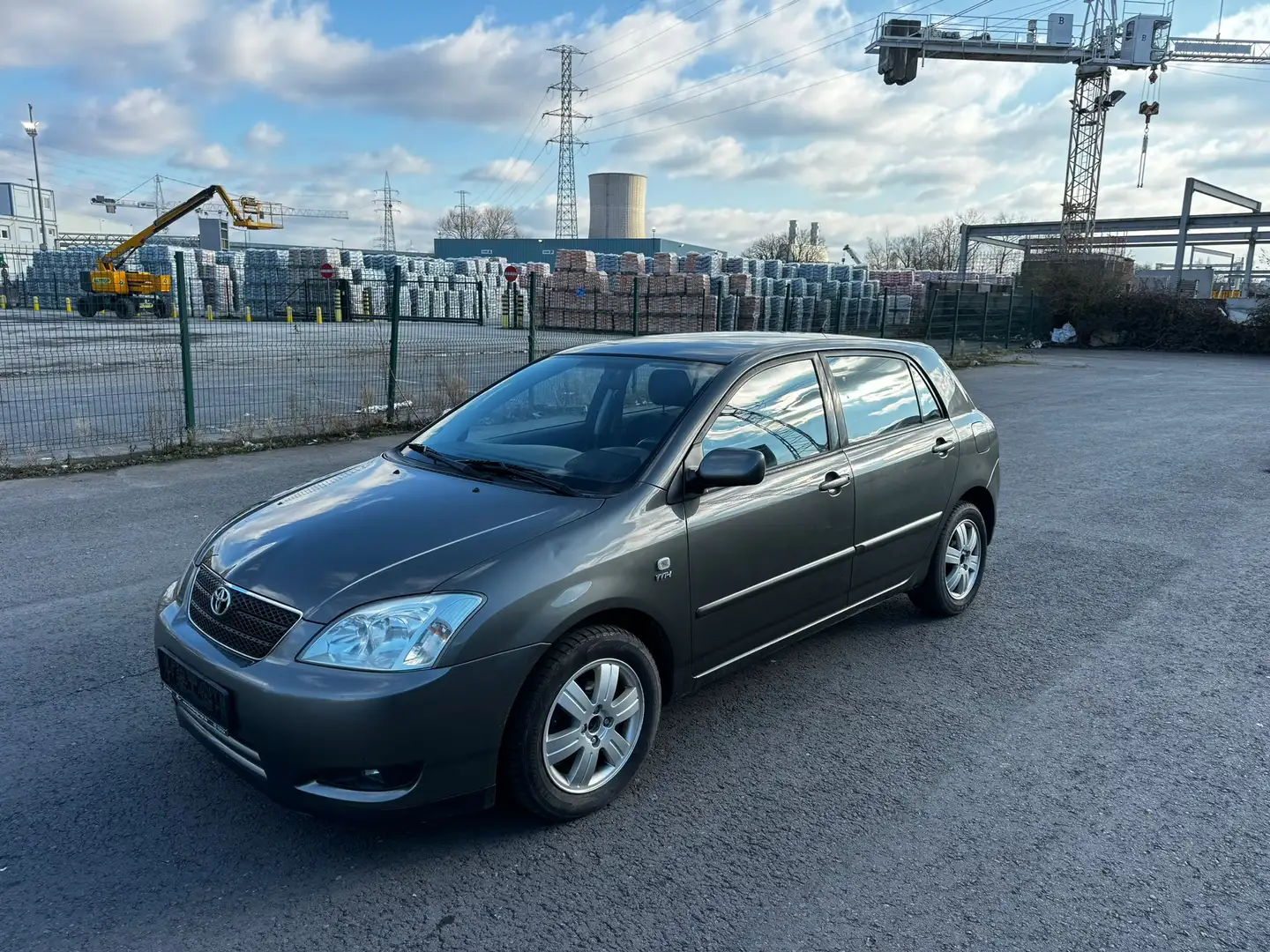 Toyota Corolla 1.6i VVT-i AIRCO DIGITAL JANTE ALUMINIUM Sol Grau - 1