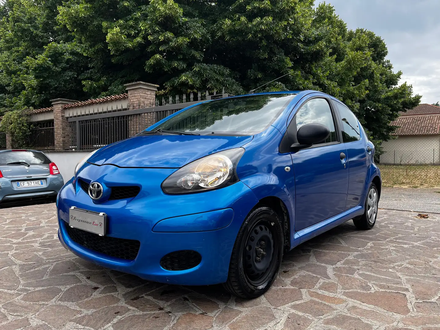 Toyota Aygo Aygo 5p 1.0 FL CONNECT Синій - 1