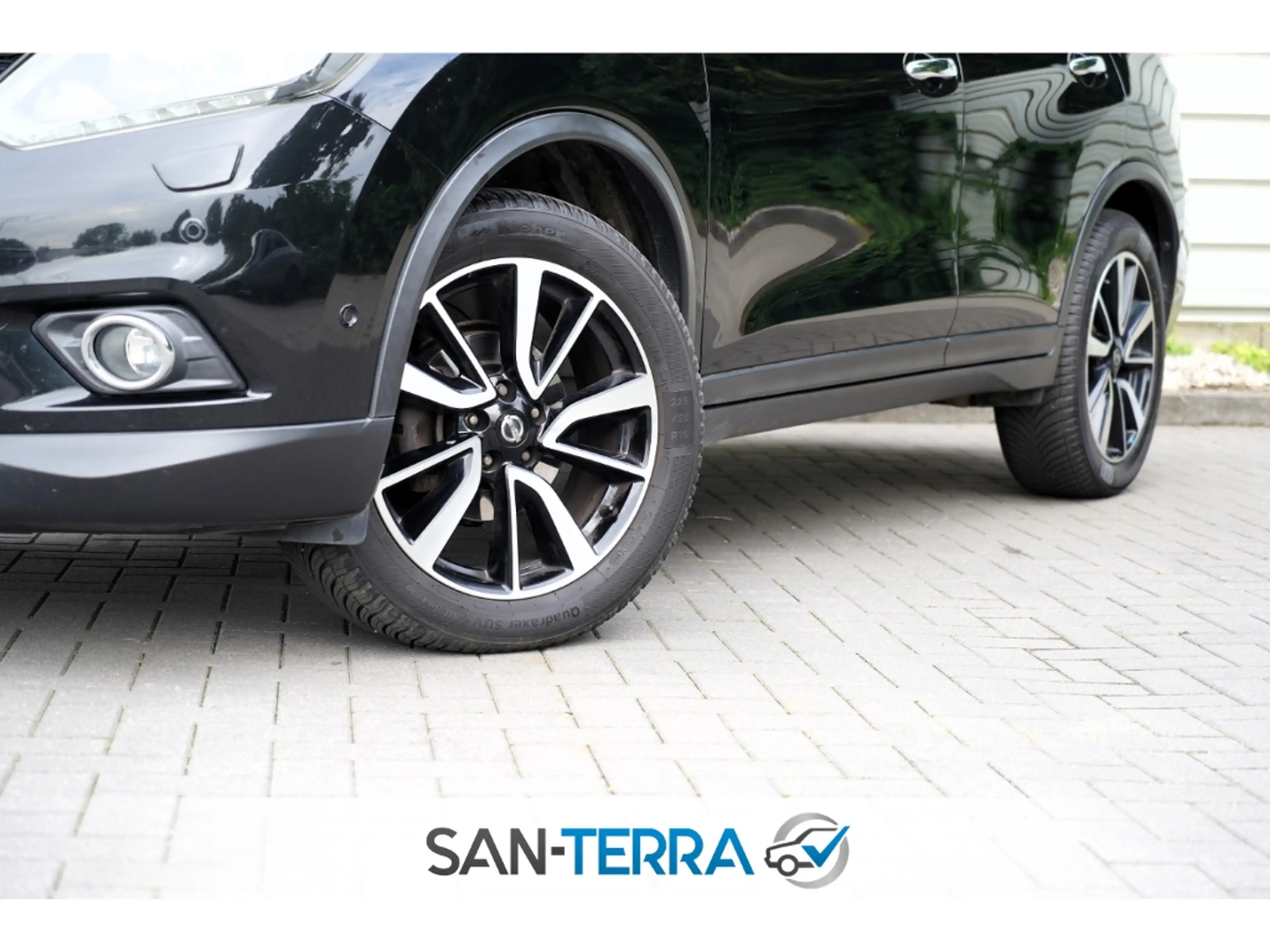 Nissan X-Trail 360-KAMERA*PANO*AHK*SHZ*KEYLESS*KLIMAAUT*MULTI-LEN — photo 8