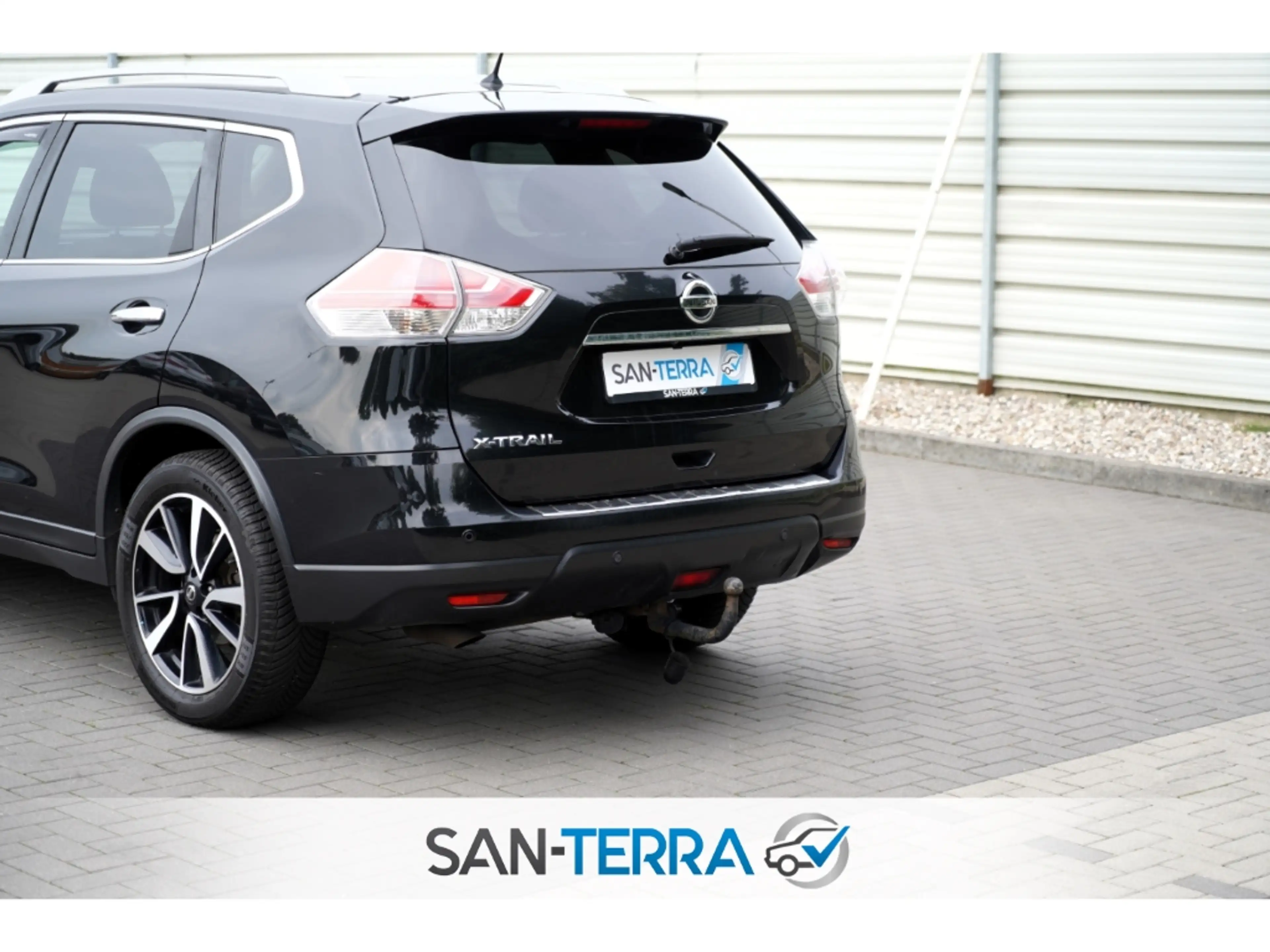 Nissan X-Trail 360-KAMERA*PANO*AHK*SHZ*KEYLESS*KLIMAAUT*MULTI-LEN — photo 13