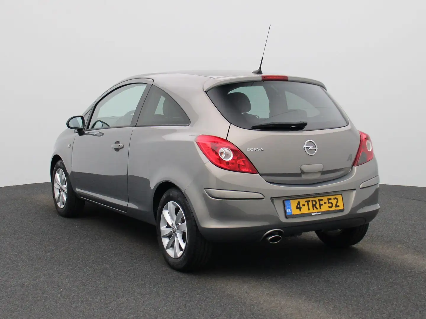 Opel Corsa 1.2-16V Design Edition | Climate Control | Bluetoo Bruin - 2