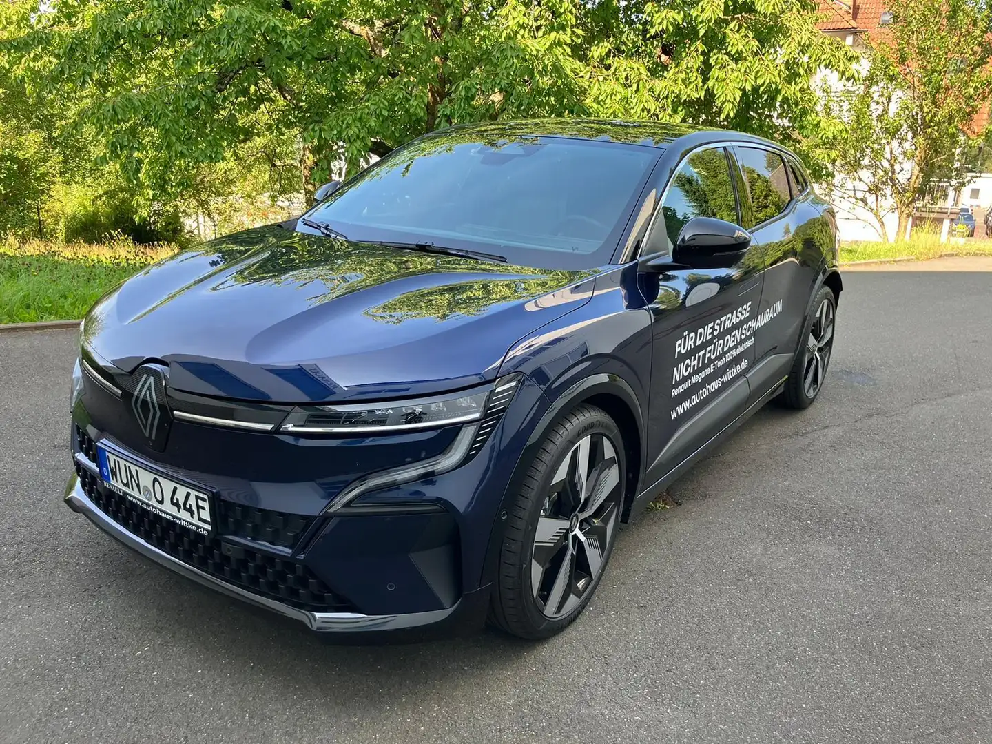 Renault Megane E-Tech Paket Techno EV60 220hp Blau - 1