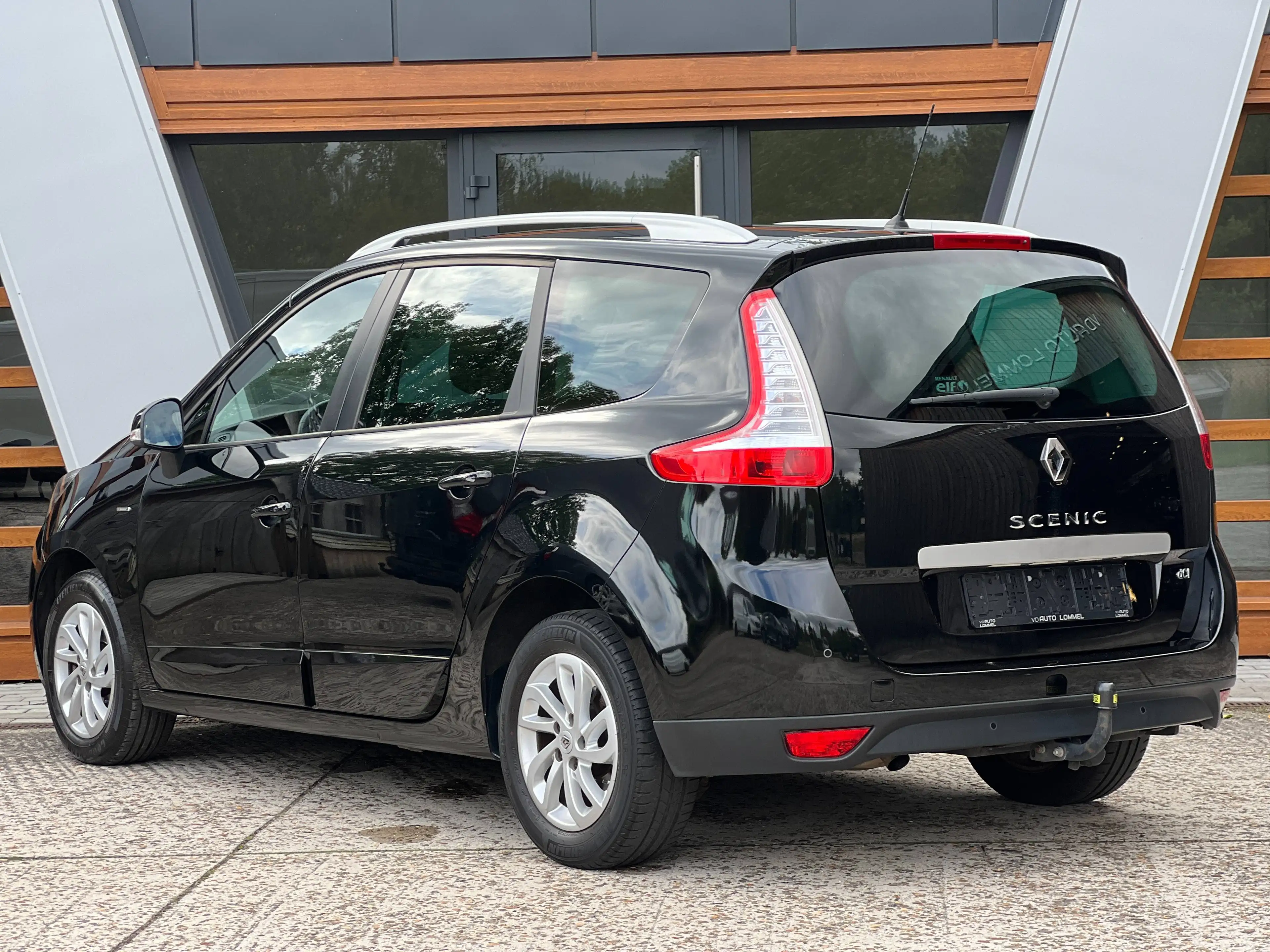 Renault Scenic 1.5Dci - 7 PLAATSEN/ NAVI/ CRUISE CONTROL/ AIRCO/ GARANTIE — photo 6