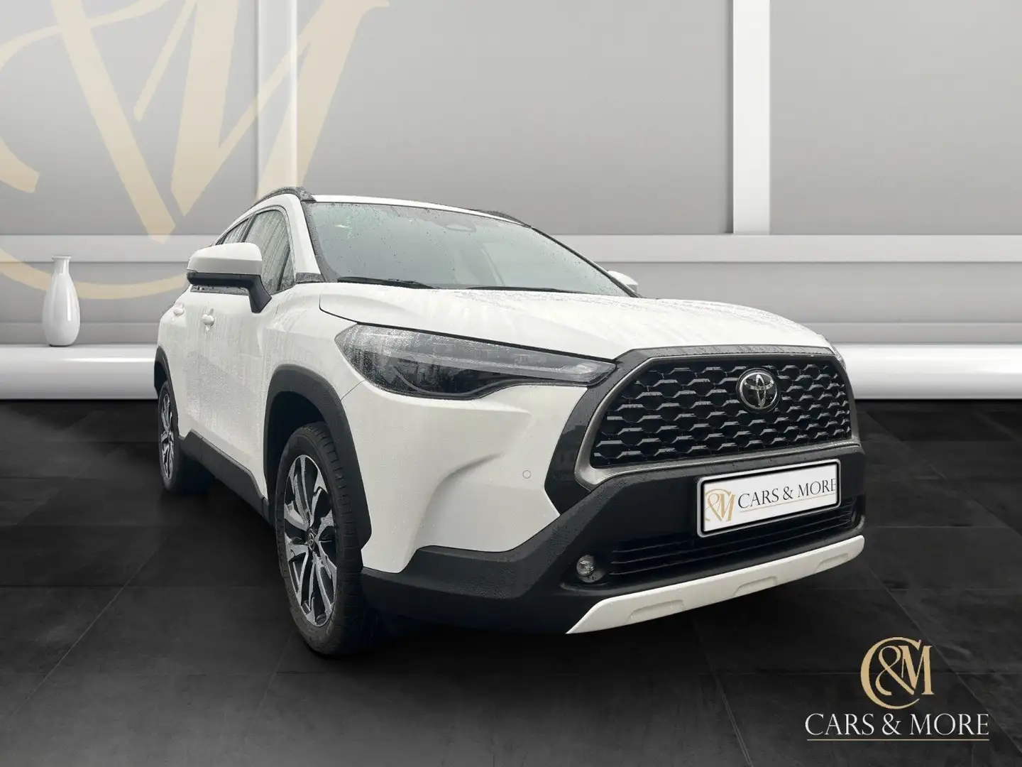 Toyota Corolla Cross Hybrid FWD Teamplayer RFK ACC SHZ Weiß - 2
