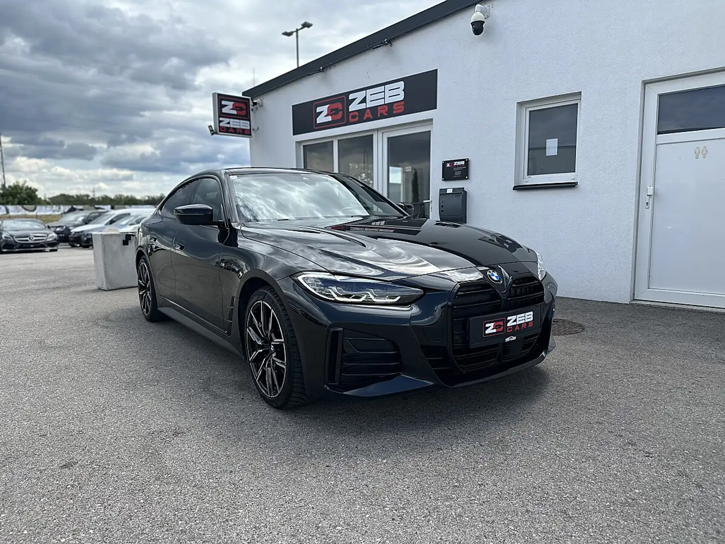 BMW 430 i Gran Coupe Aut. M Paket Schwarz - 1
