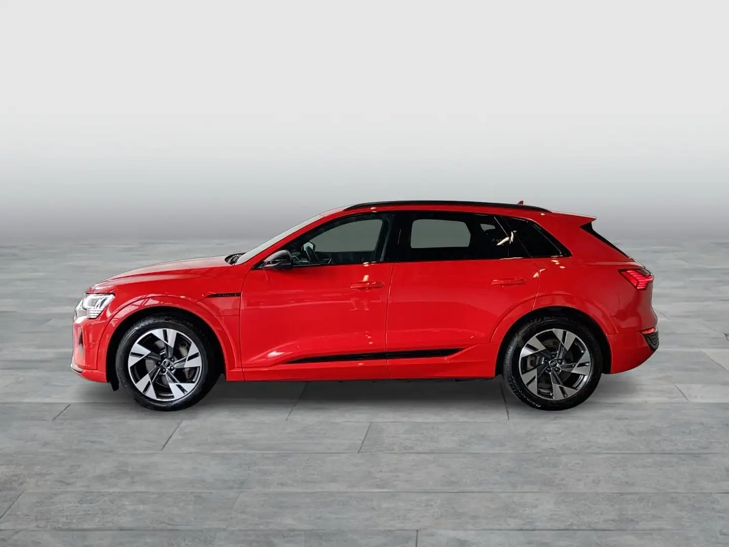 Audi Q8 55 e-tron quattro business Rot - 2