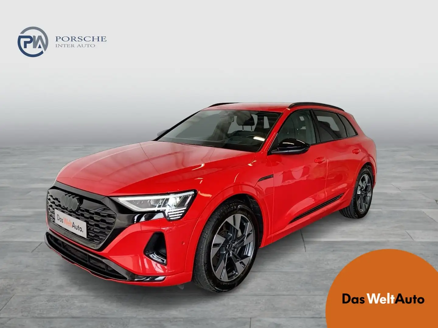 Audi Q8 55 e-tron quattro business Rot - 1