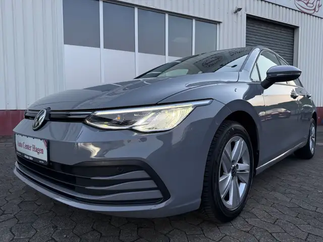 Volkswagen Golf VIII 1,5 TSI 96kW 131PS LED/SHZ/NAVI/KAM