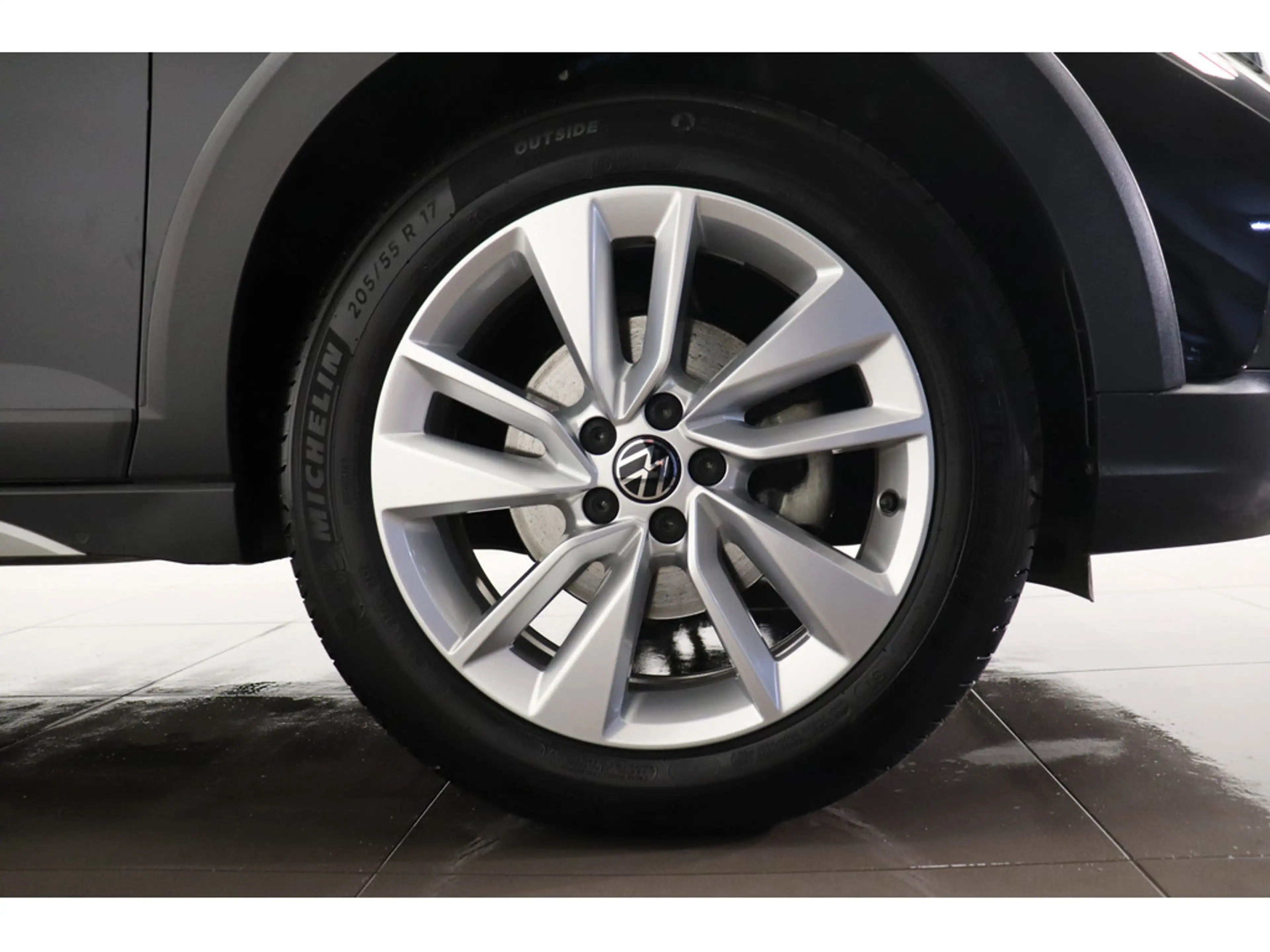 Volkswagen Taigo 1.0 TSI DSG Move #Matrix #ACC — photo 4