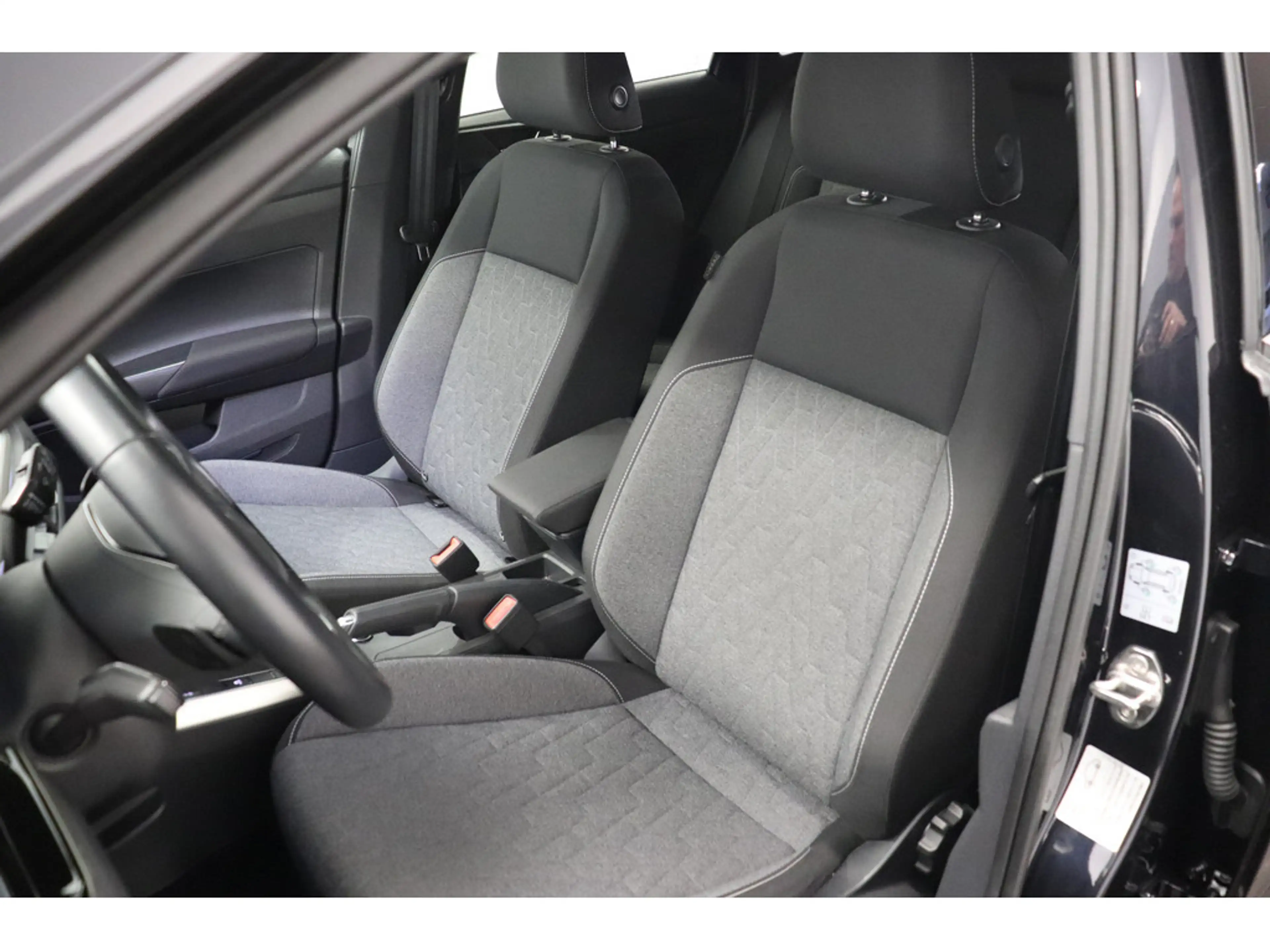 Volkswagen Taigo 1.0 TSI DSG Move #Matrix #ACC — photo 11