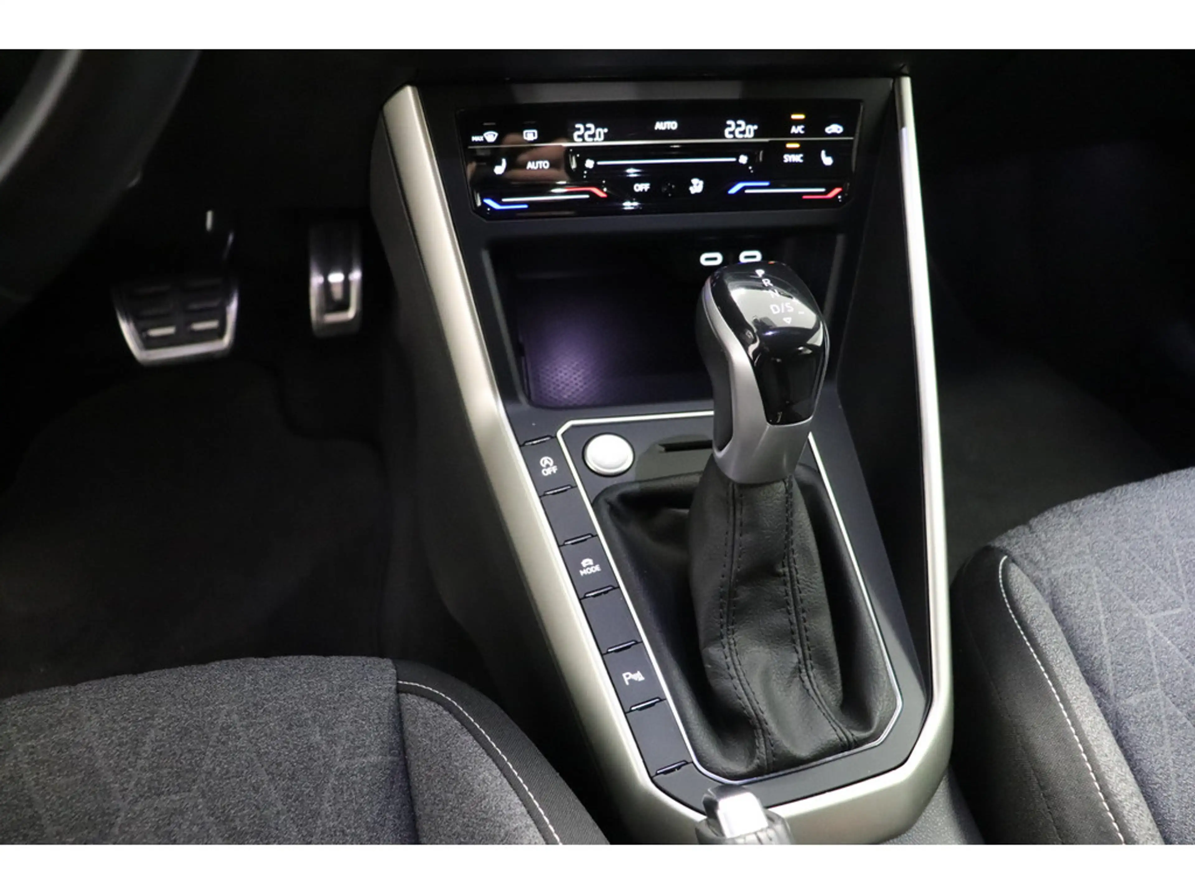 Volkswagen Taigo 1.0 TSI DSG Move #Matrix #ACC — photo 9