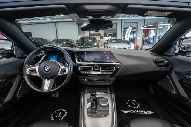 BMW Z4 M view 14