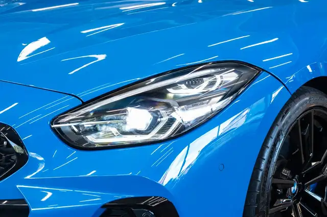BMW Z4 M view 4