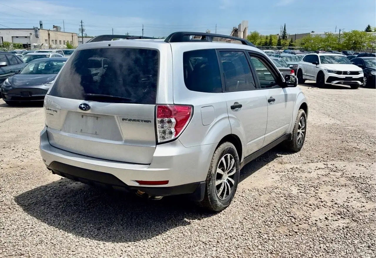Subaru Forester photo Subaru Forester