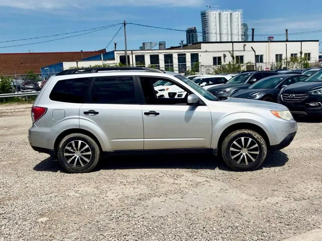 Subaru Forester photo Subaru Forester