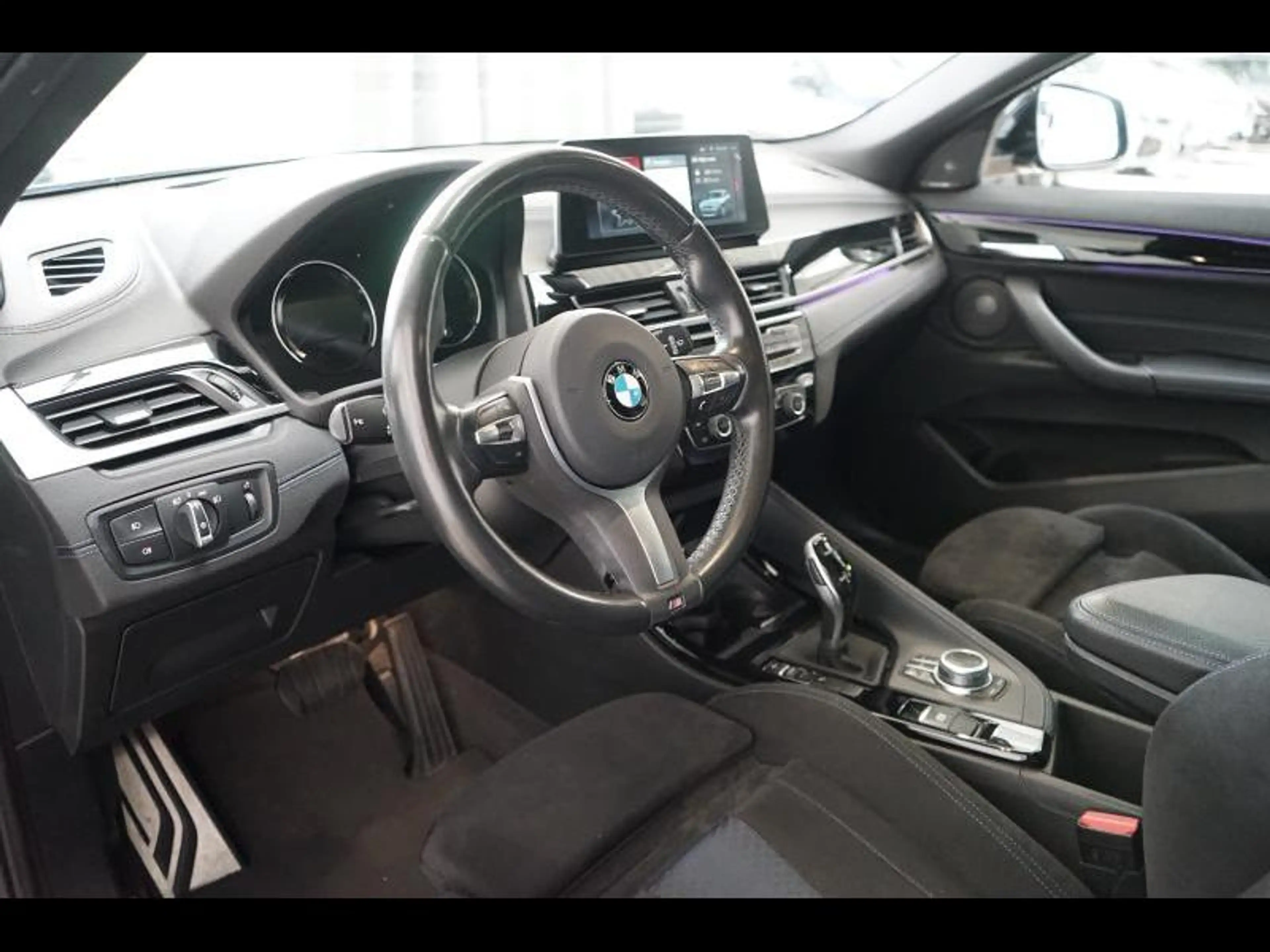 BMW X2 - Panoroof - HUD - Harman/Kardon - LED — photo 6