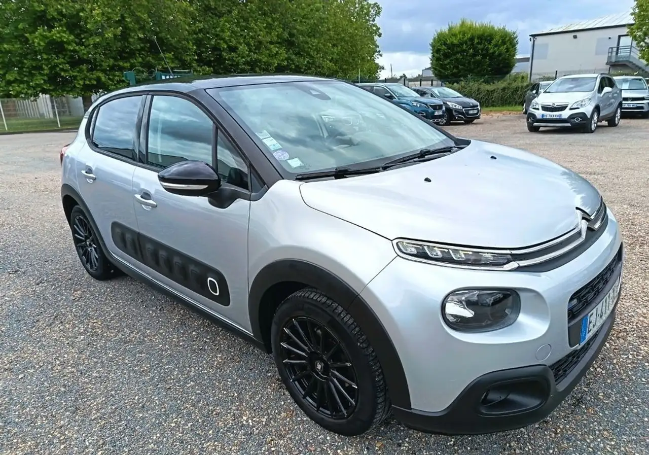 Citroen C3 CITROÃN 1.2 110cv SHINE