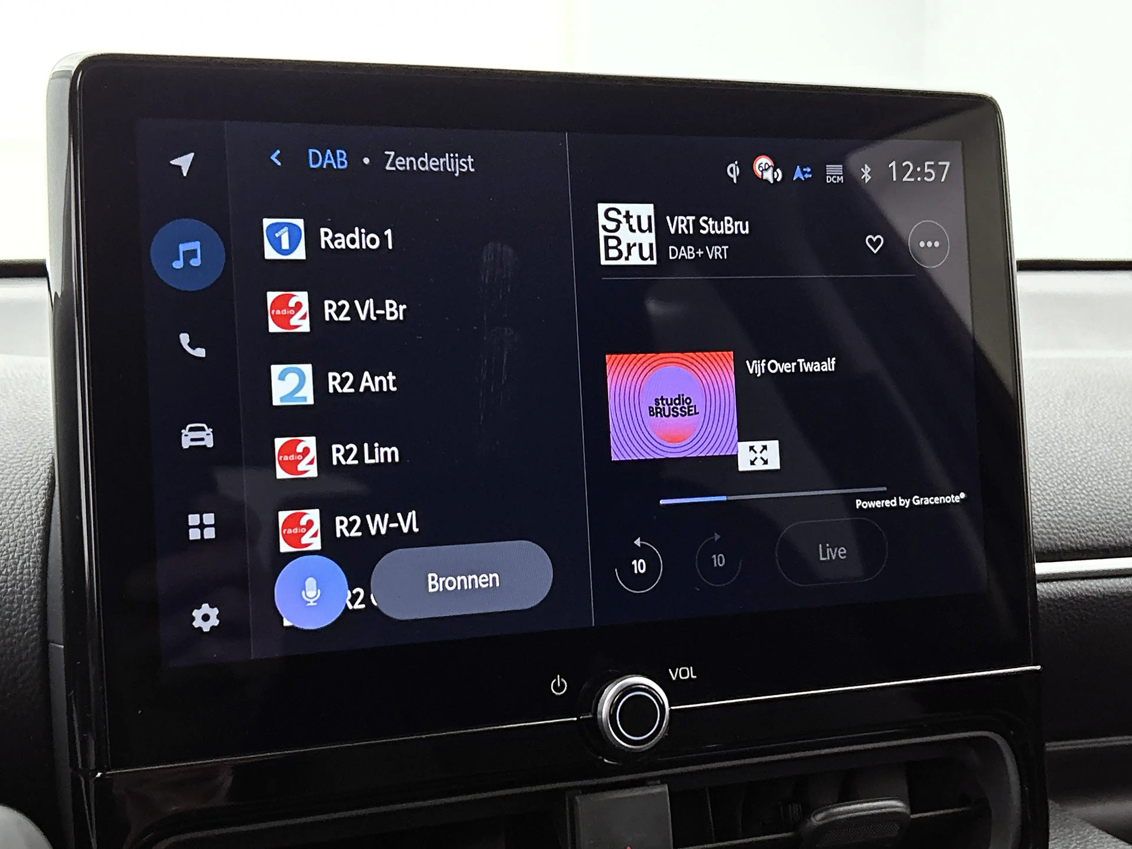 Toyota Yaris 1.5 Hybrid 115 Dynamic | BTW Voertuig | NL Auto | — photo 7