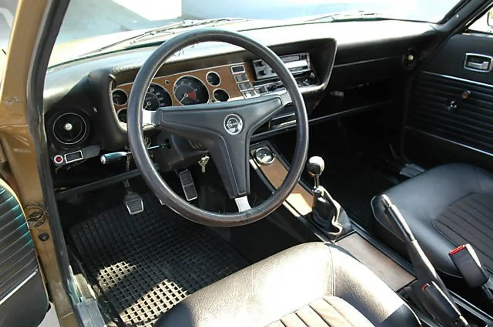 Ford Capri 1600 GT XLR Arany - 2