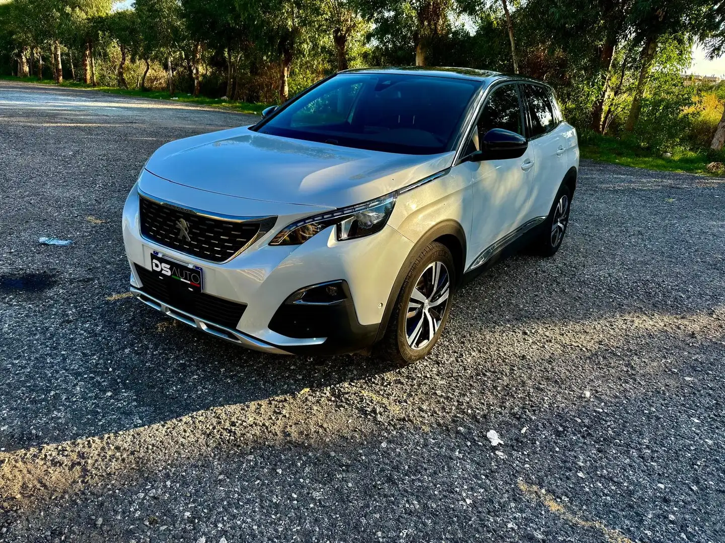 Peugeot 3008 PEUGEOT 3008 BLUEHDi 120 S&S GT LINE Blanc - 2