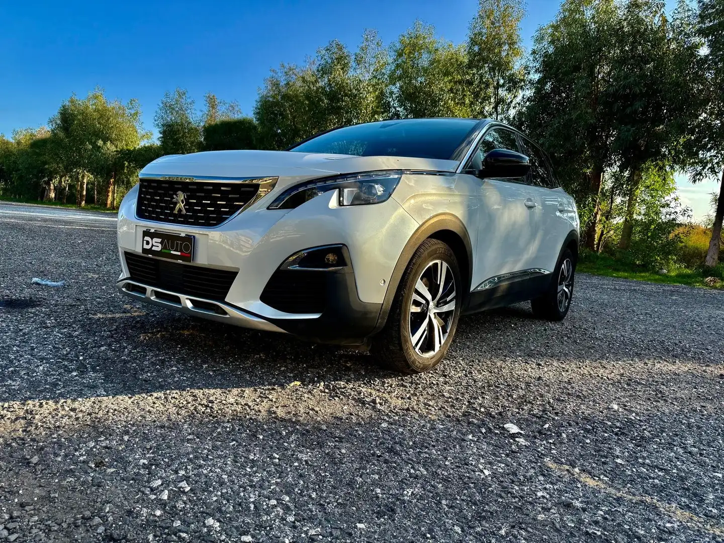 Peugeot 3008 PEUGEOT 3008 BLUEHDi 120 S&S GT LINE Blanc - 1