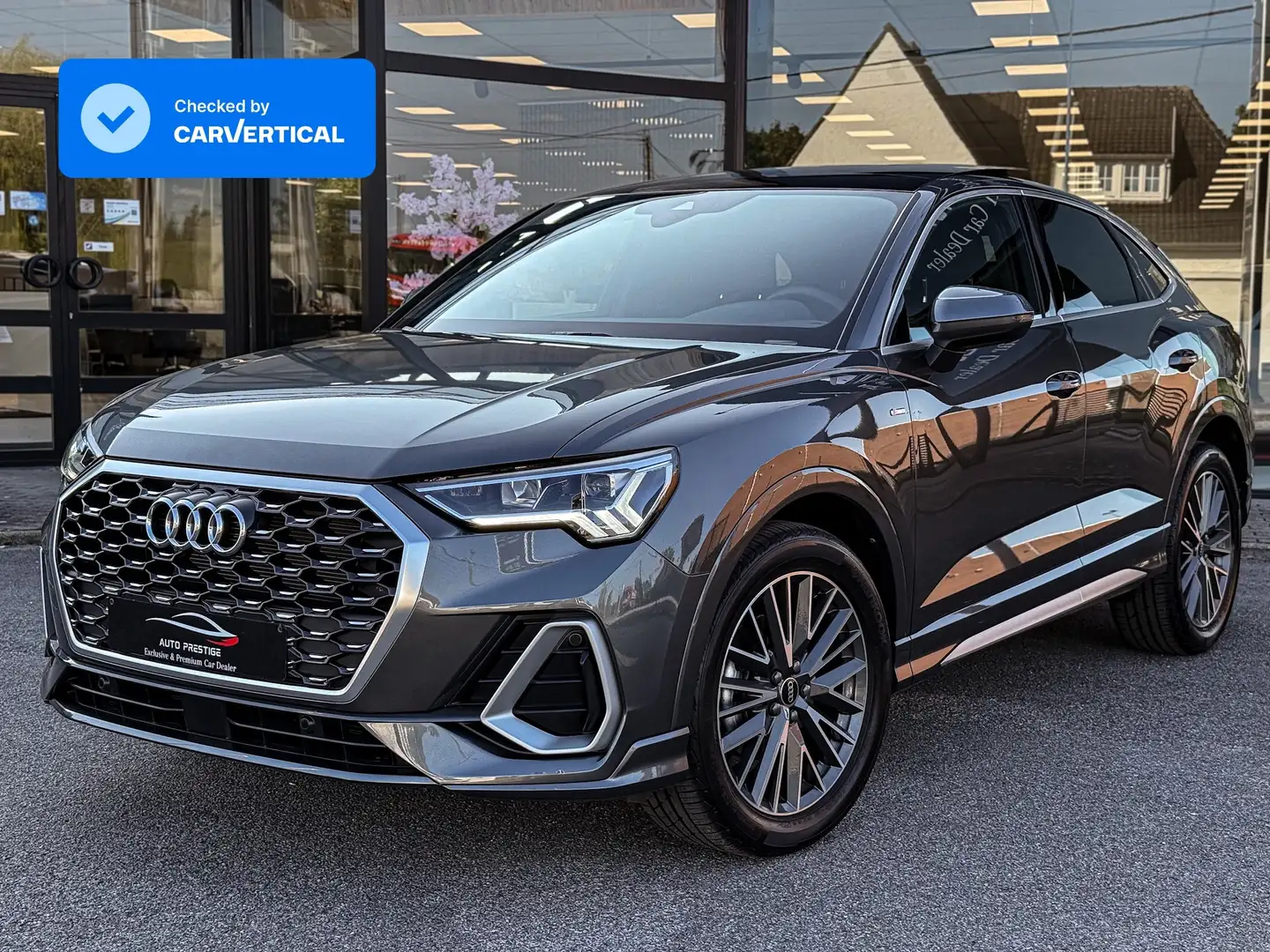 Audi Q3 Sportback 35 TFSI 3x S-Line S-Tronic GARANTIE 2028 Gris - 1