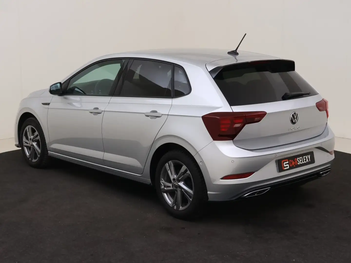 Volkswagen Polo 1.0 TSI R-Line Automaat Sportief, Jong & Bomvol Lu Grigio - 2
